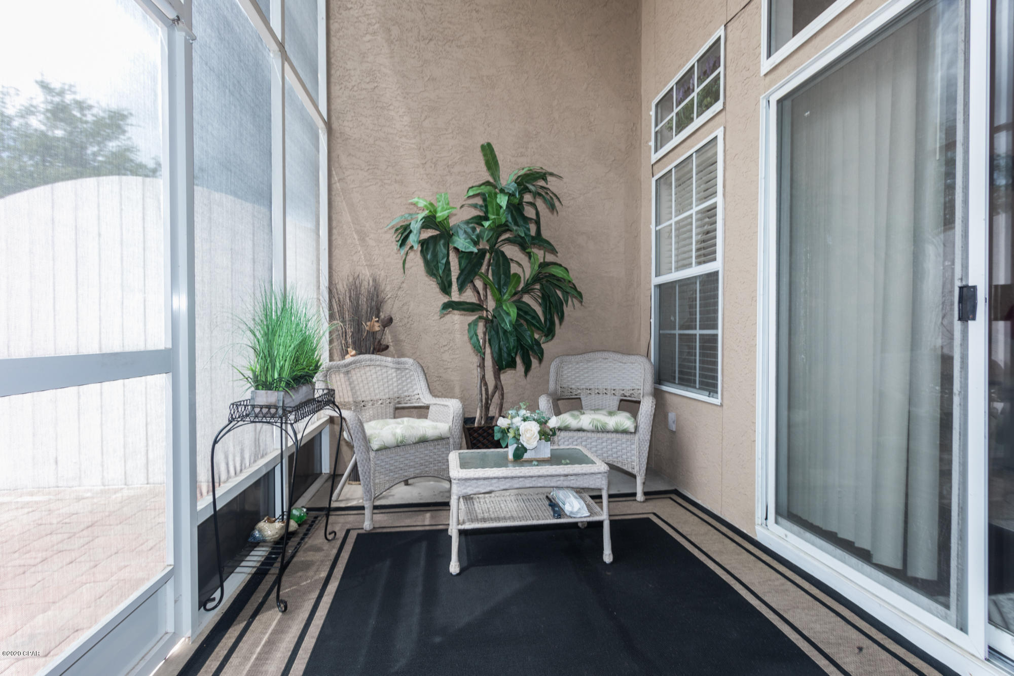 Dolphin Bay - Residential