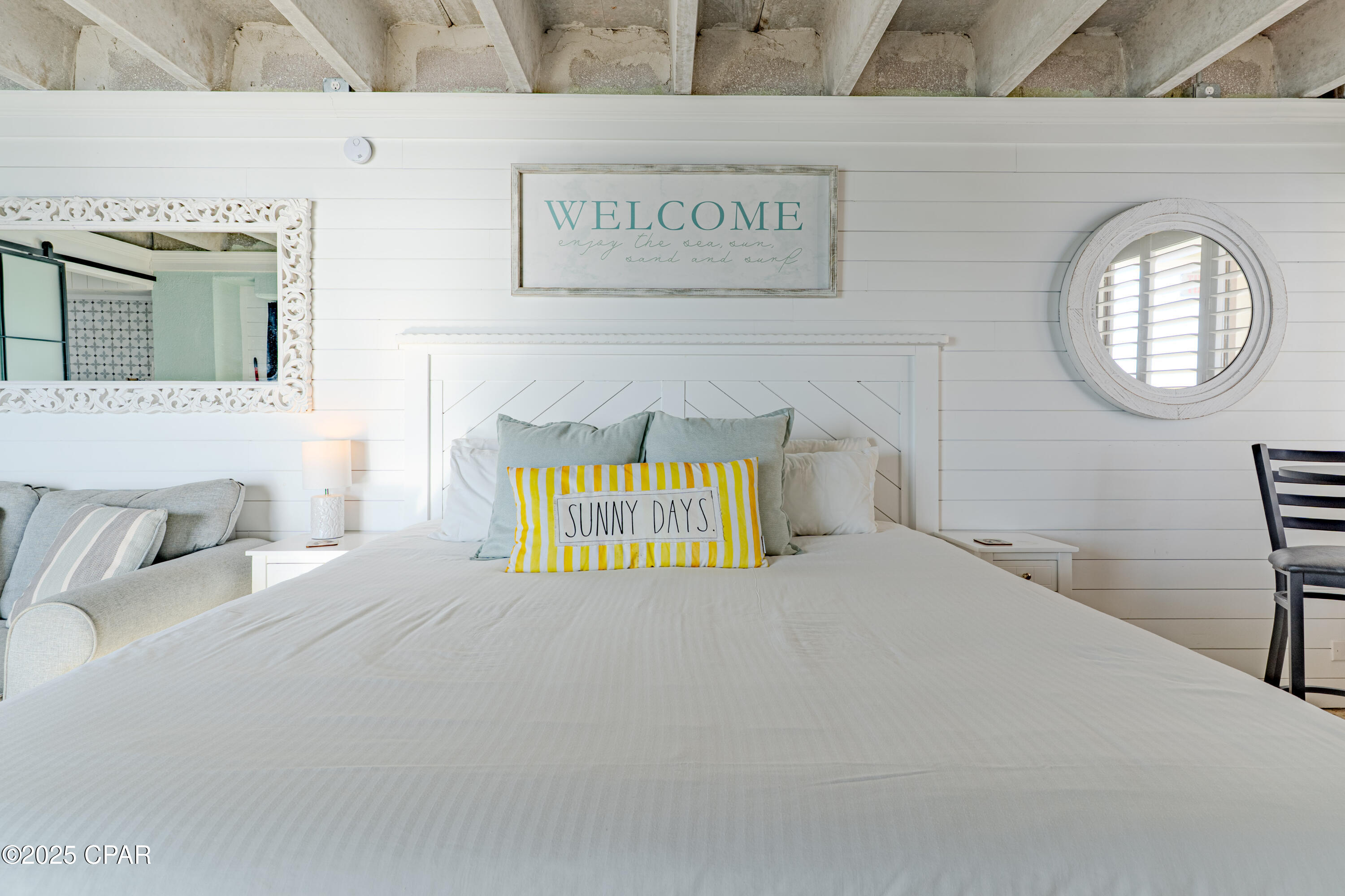 Fontainebleau Terrace - Residential