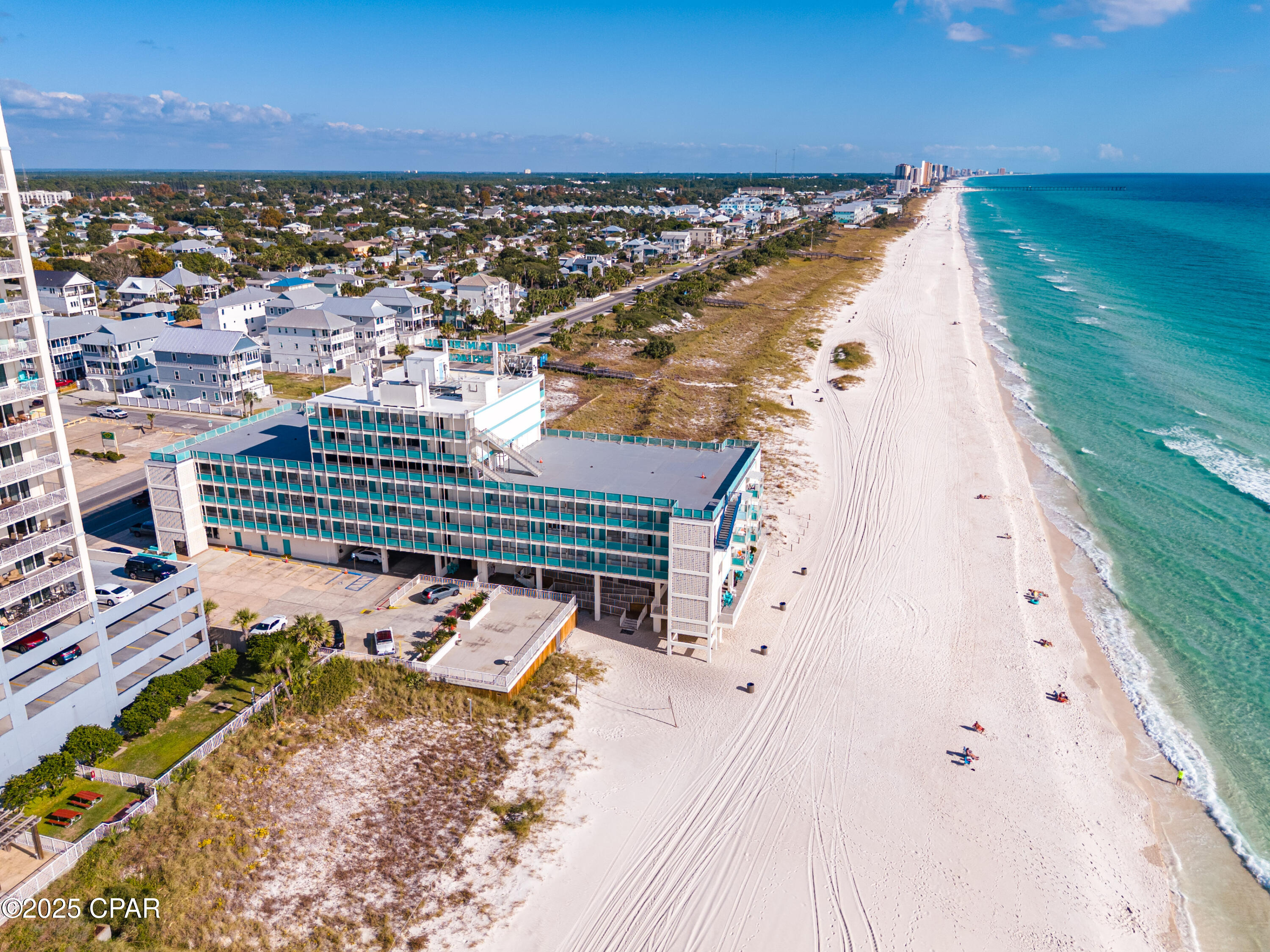 Fontainebleau Terrace - Residential