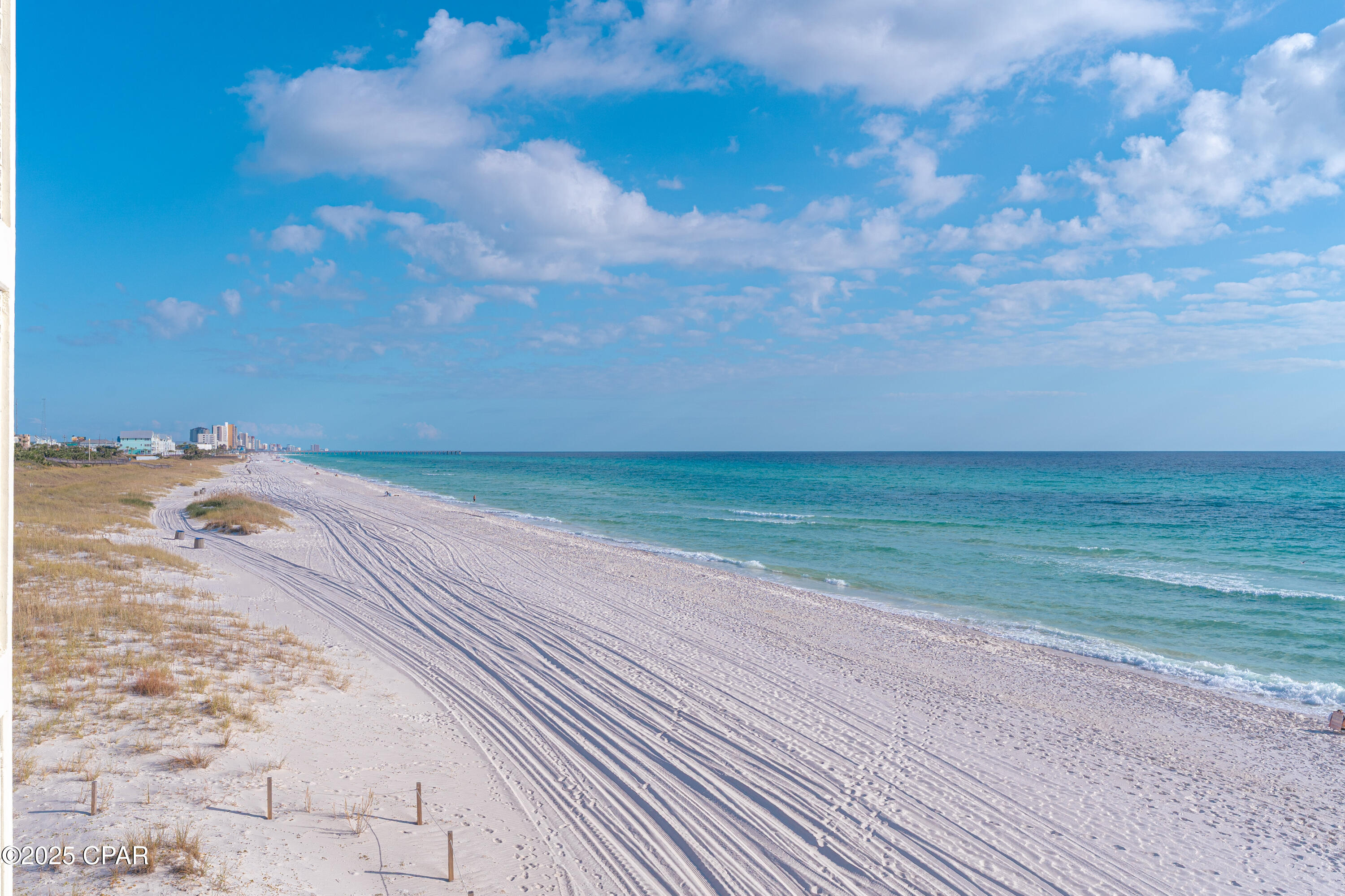Fontainebleau Terrace - Residential