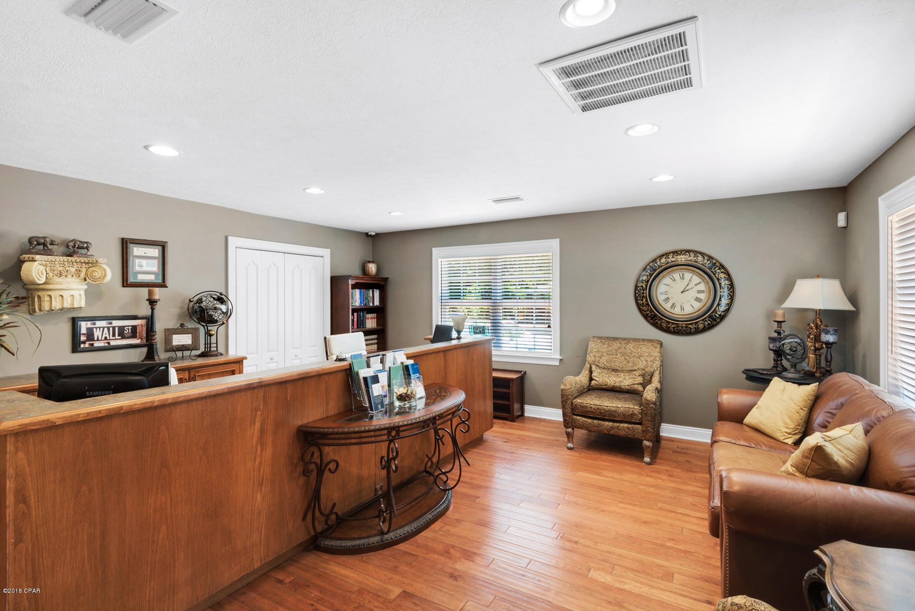 Oakland Terrace Add - Commercial Sale