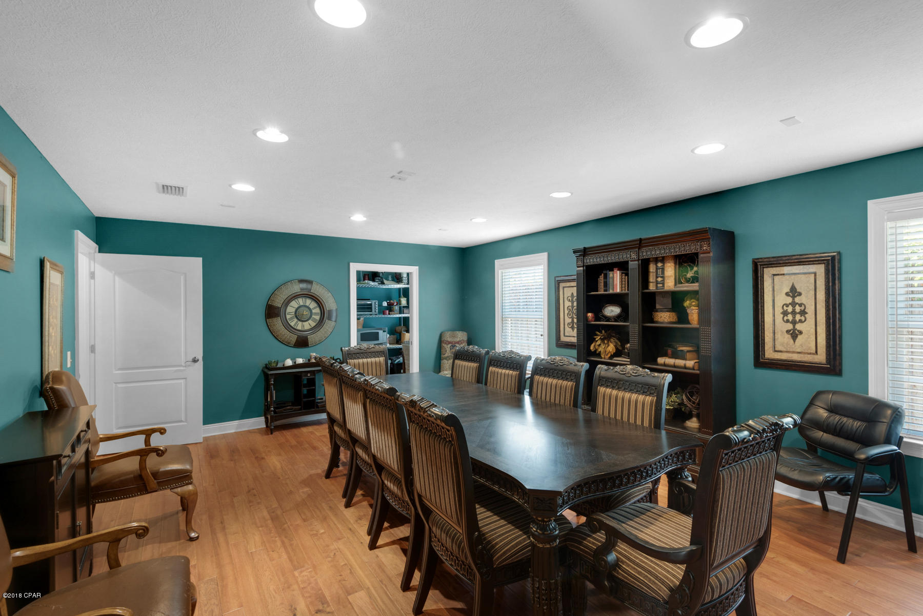 Oakland Terrace Add - Commercial Sale