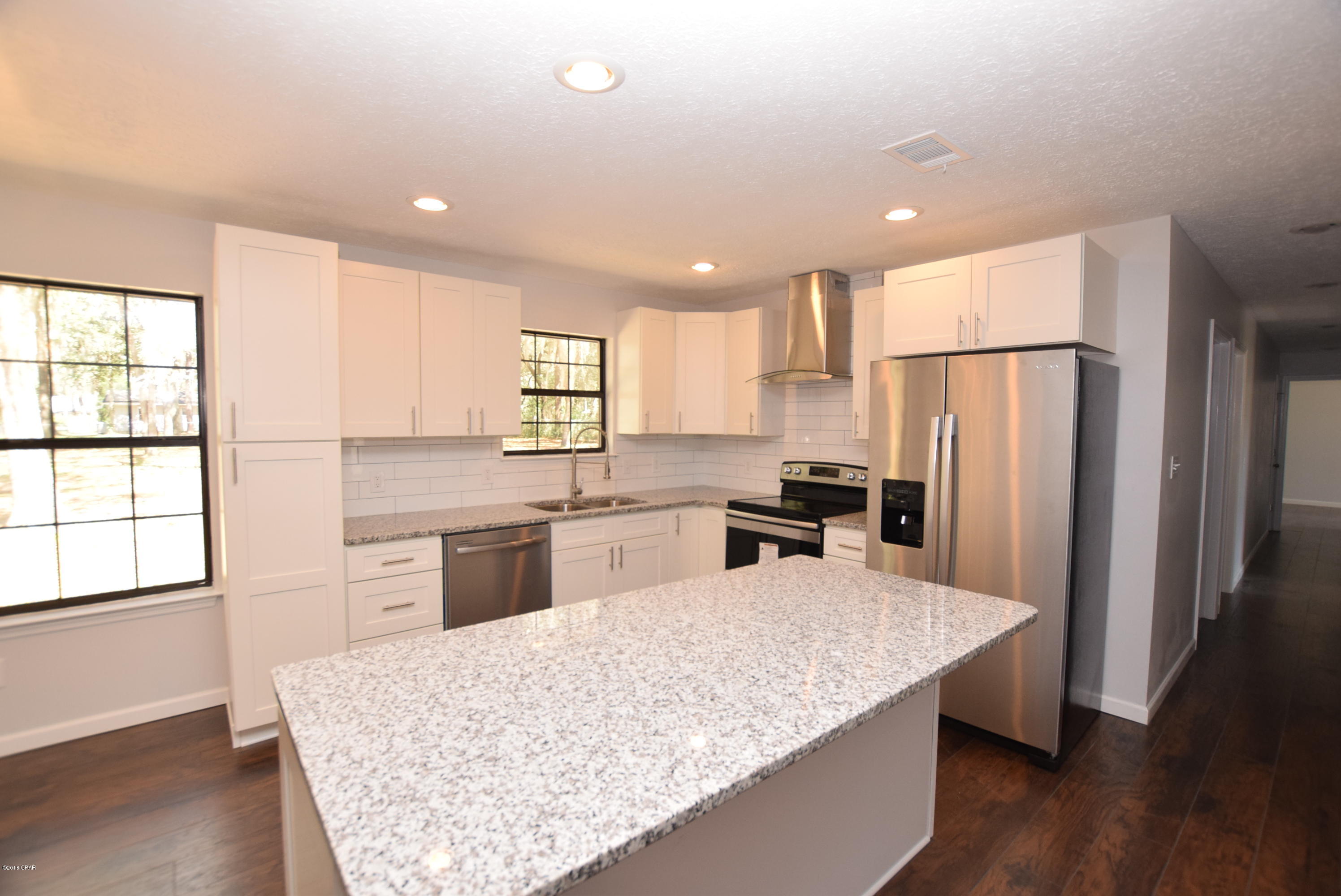 Lake Forest Estates - Residential