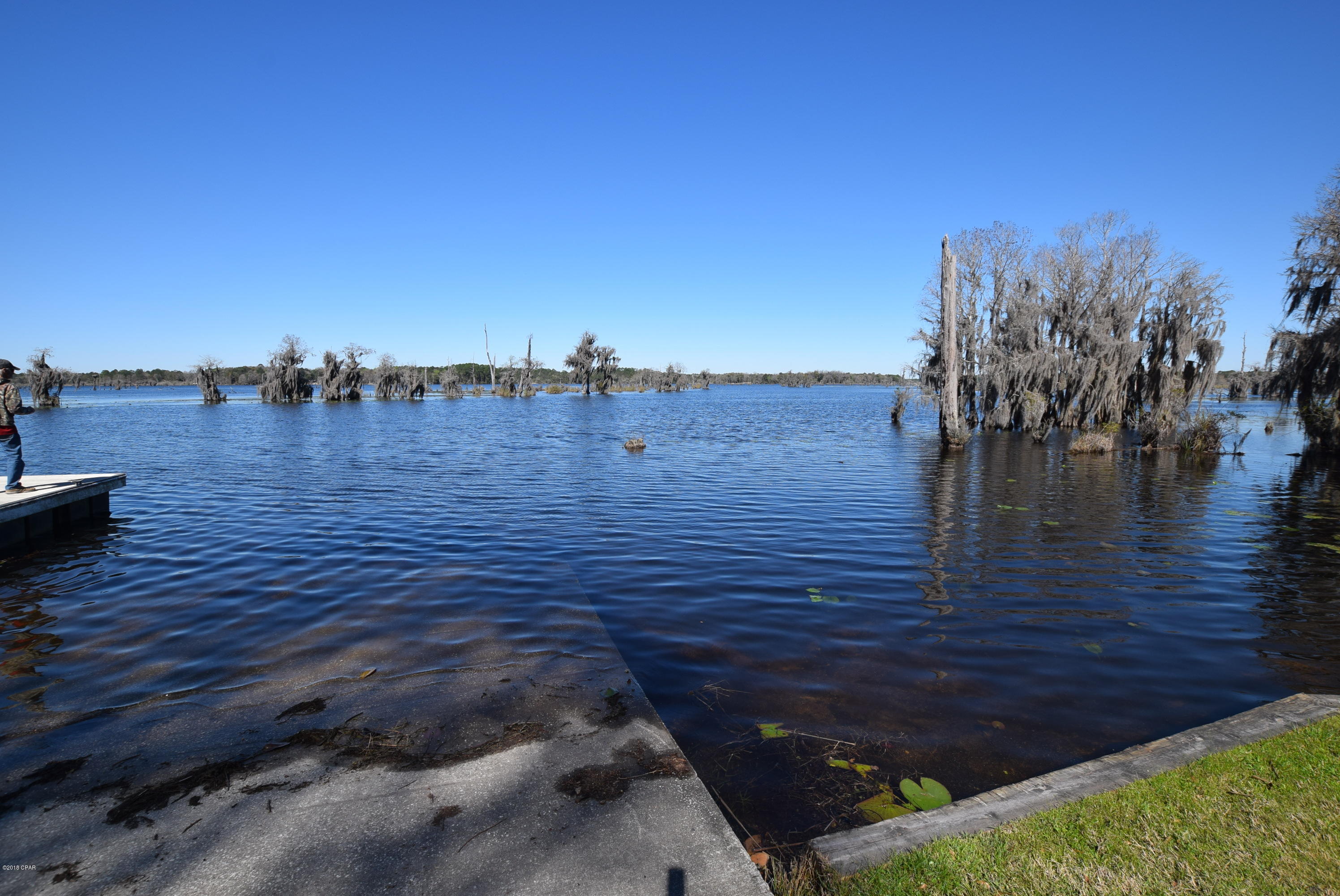 Lake Forest Estates - Residential