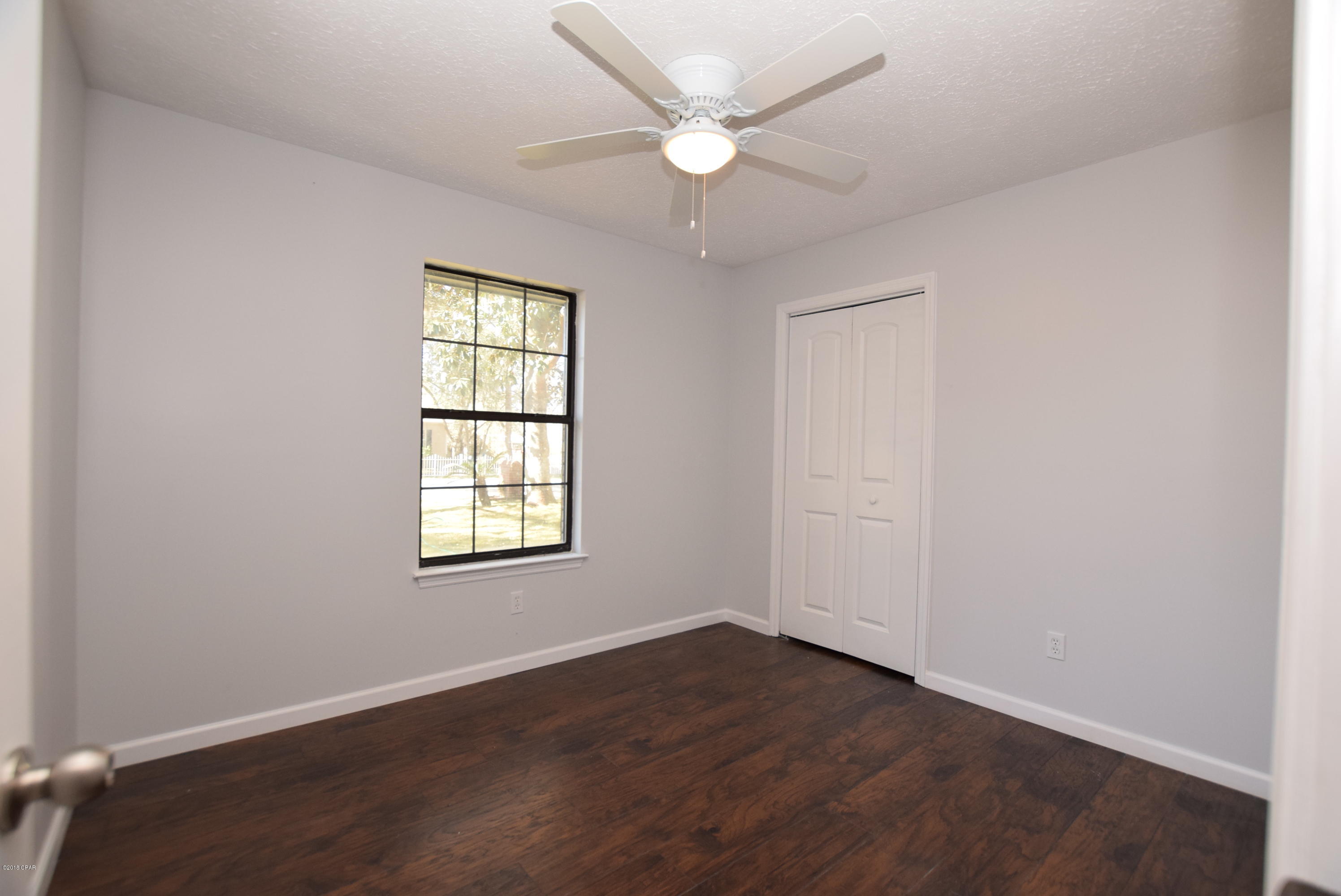 Lake Forest Estates - Residential