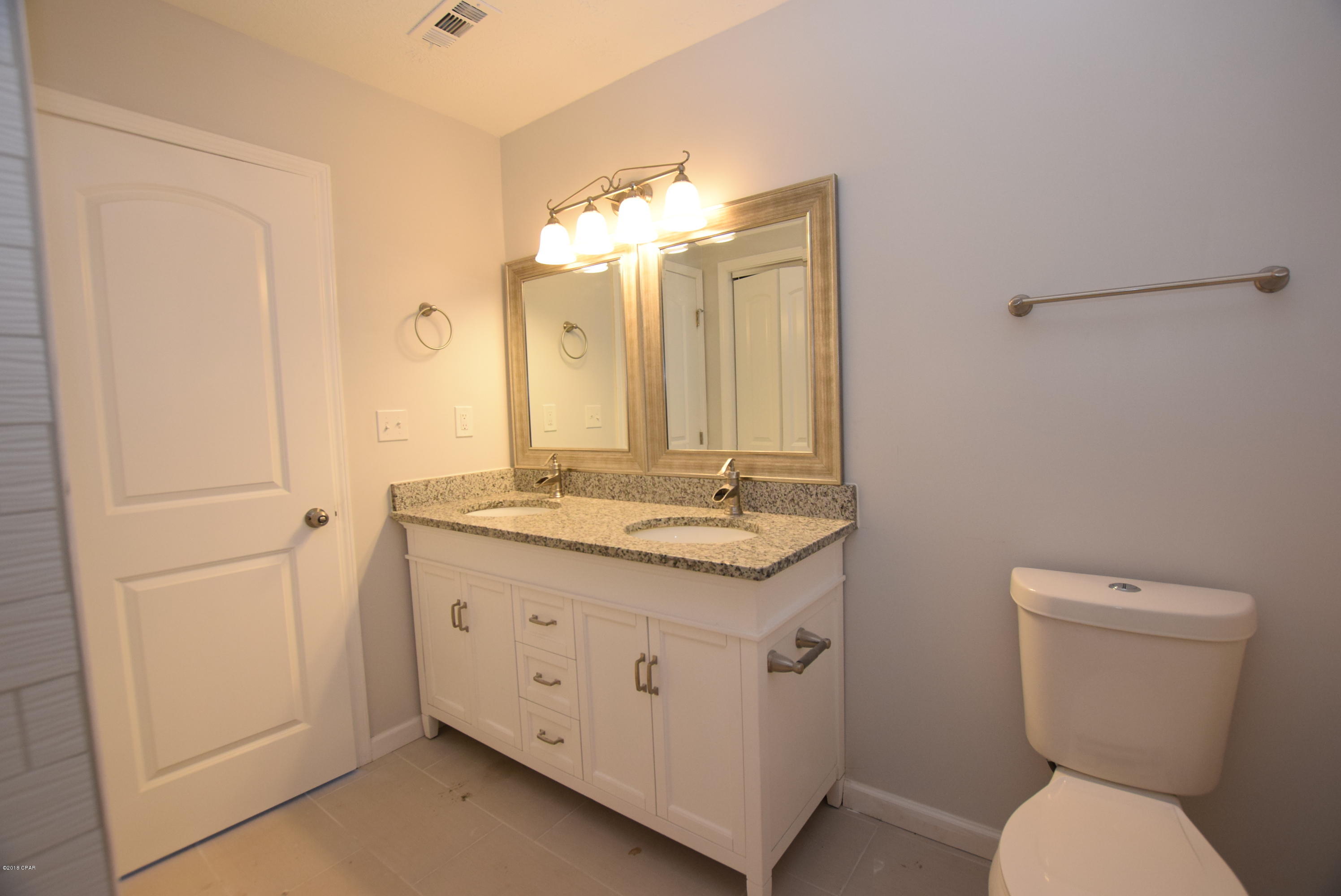 Lake Forest Estates - Residential