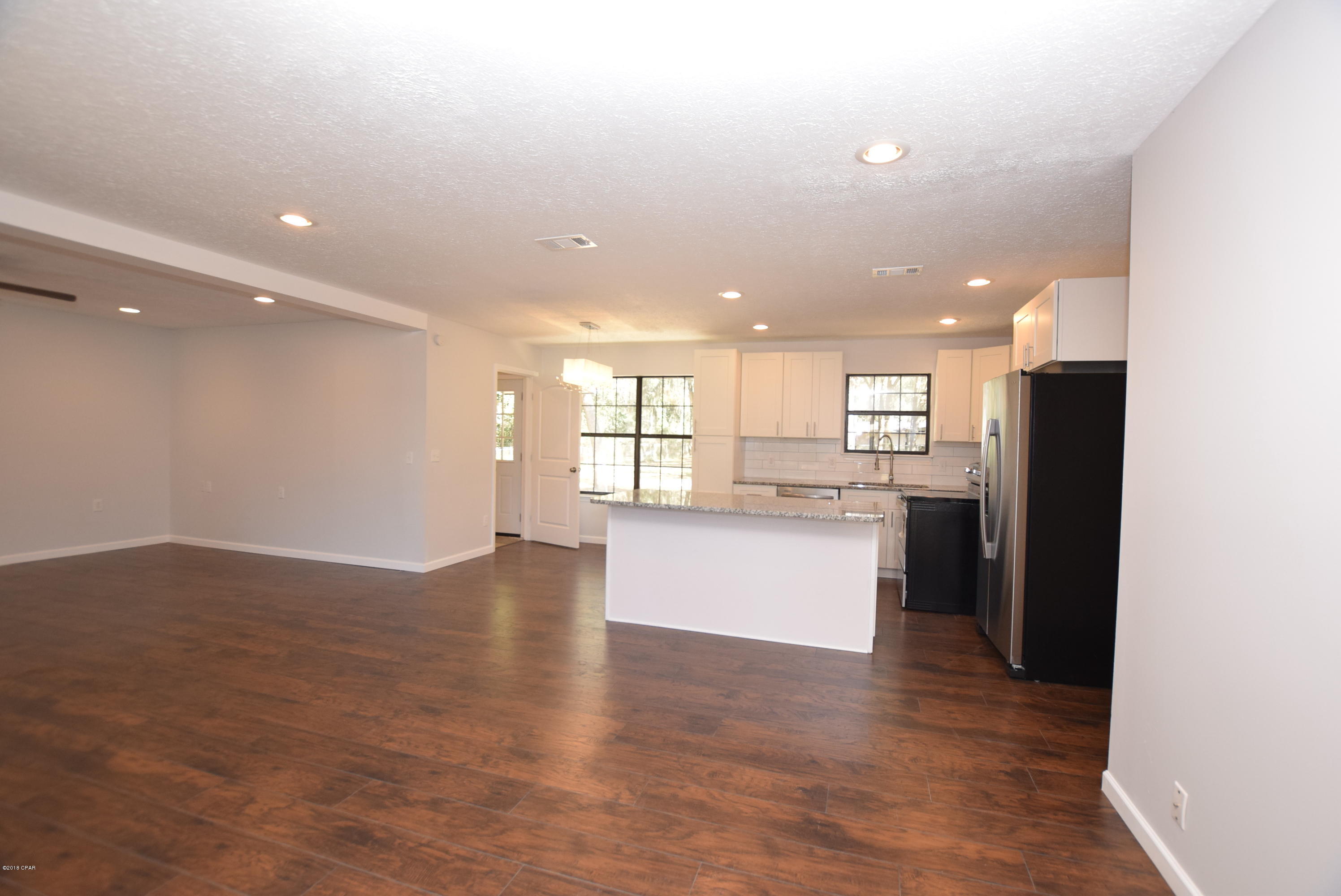 Lake Forest Estates - Residential