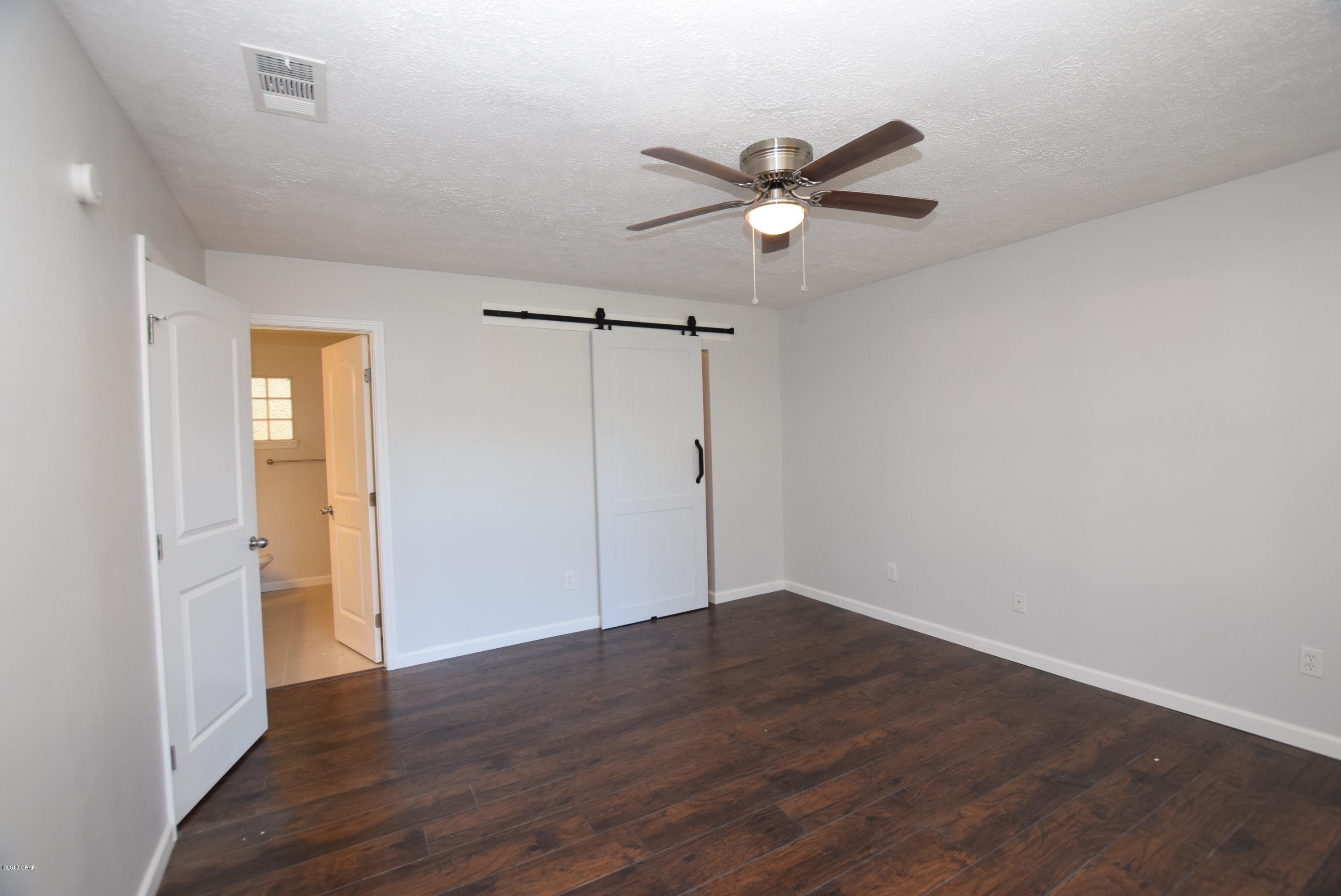 Lake Forest Estates - Residential