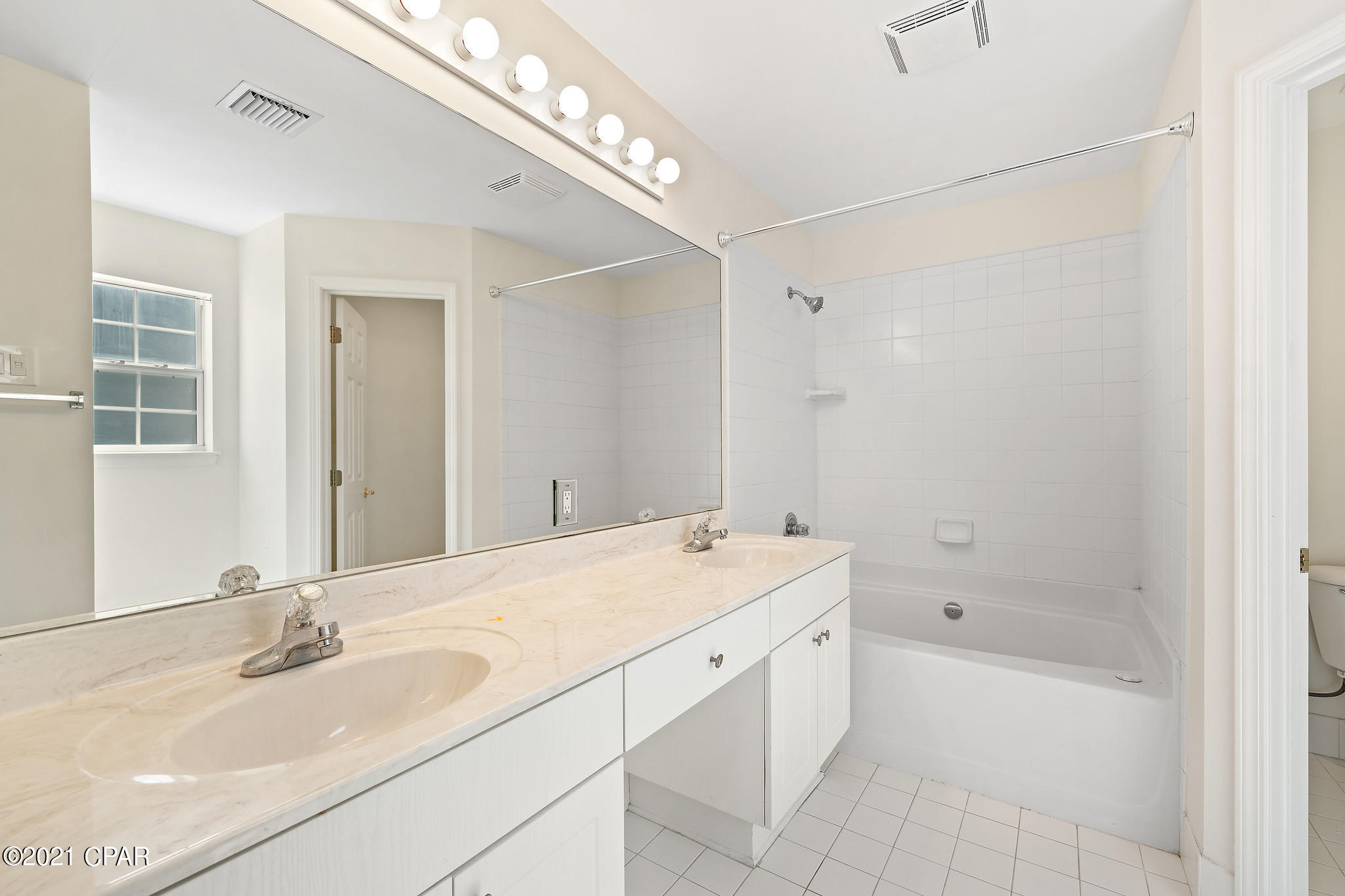 The Hammocks - Residential