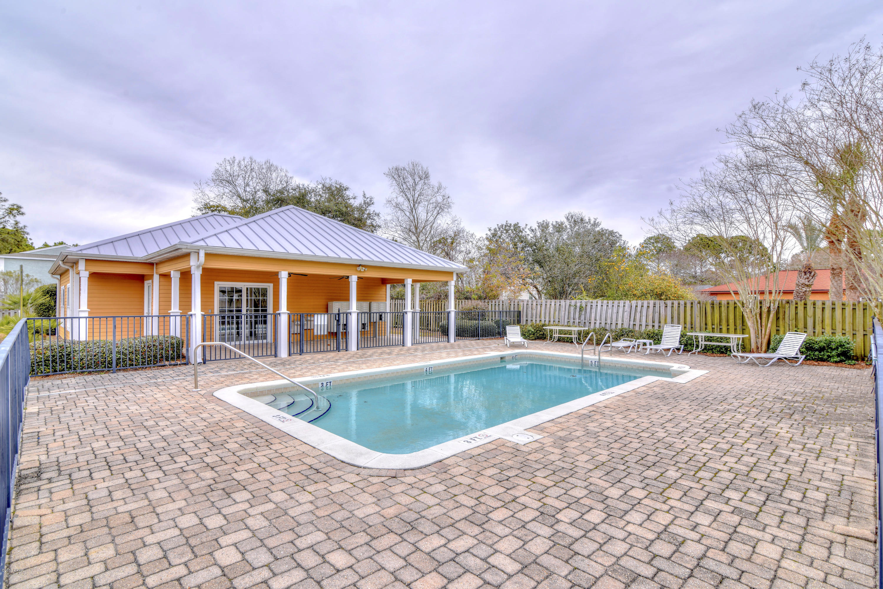 Hidden Lagoon - Residential