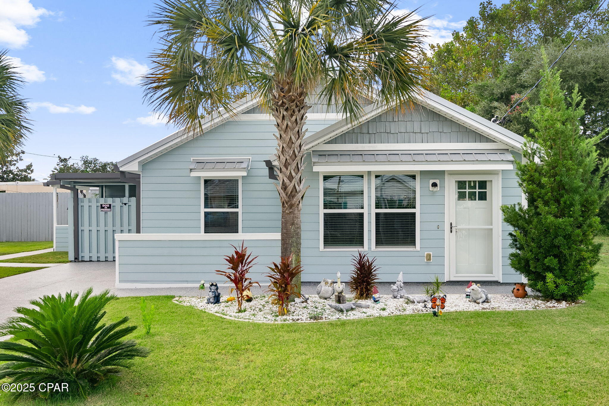 Laguna Beach Estates 7th Add - Residential