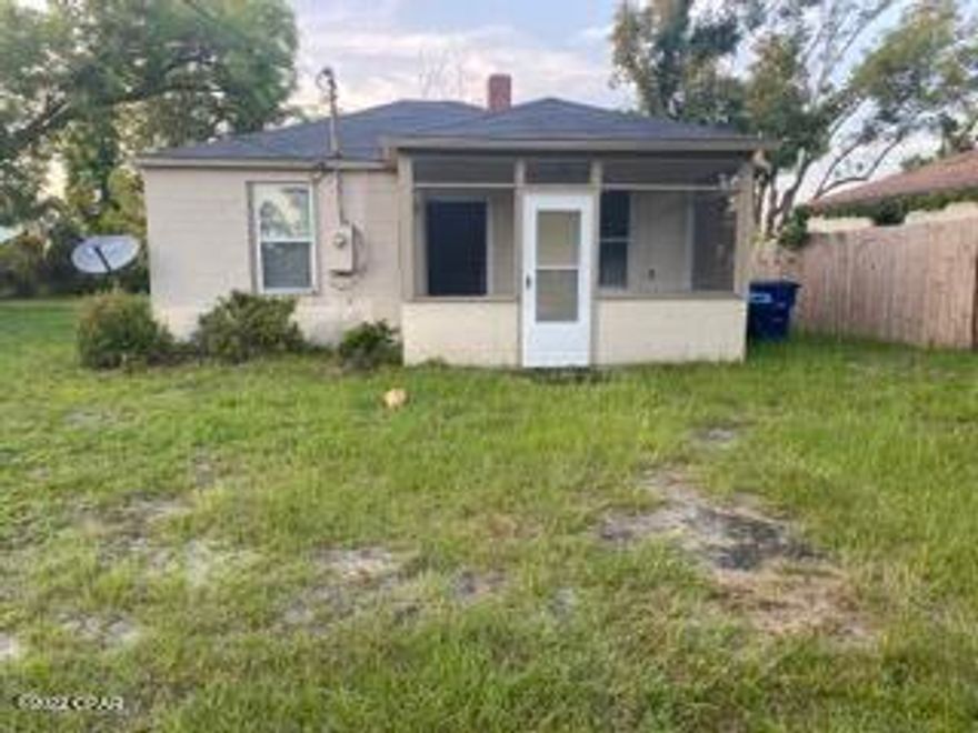 This property is an amazing first home opportunity or an investor deal!!! The super cute bungalow-styled property makes a beautiful option for buyers. Keep for yourself OR rent it out! The property is located a few quick moments from HWY 98 transporting you to delicious restaurant, shopping, and lifestyle options. The most beautiful beach is only a 20 minute drive away. The location is GREAT! 



The owners have renovated the home 3 times over the years. This property features a BIG yard allowing lots of opportunity to create space suitable to your needs & desires. Welcome Home to Panama City. Call your favorite agent today.