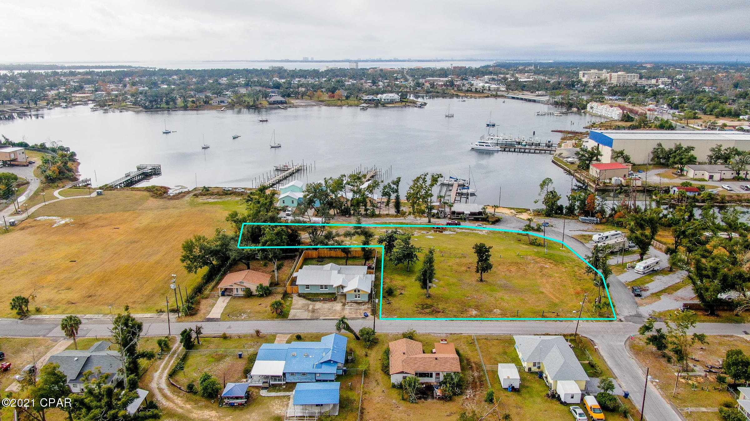 [No Recorded Subdiv] - Commercial Sale