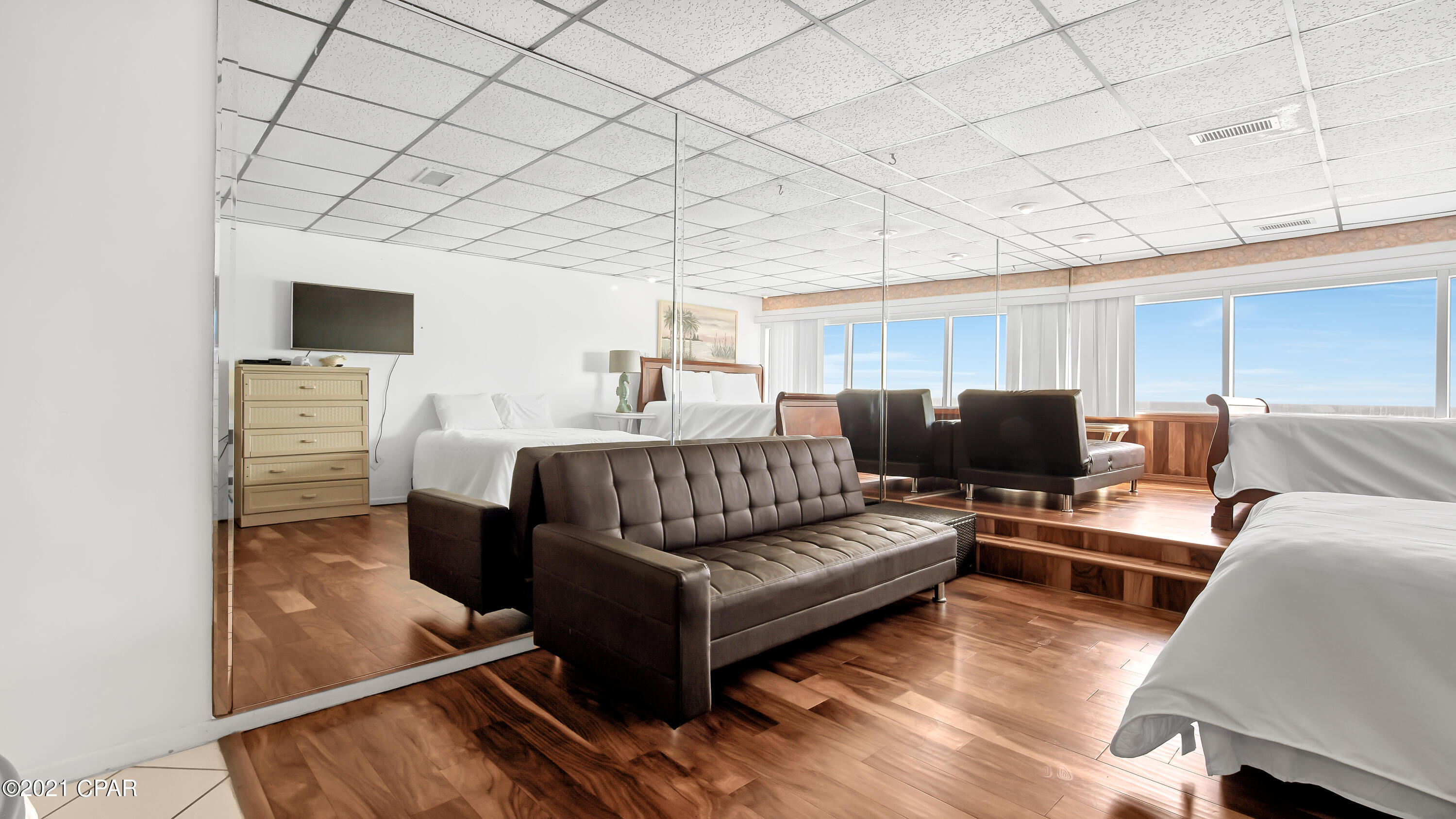 Continental Condos - Residential