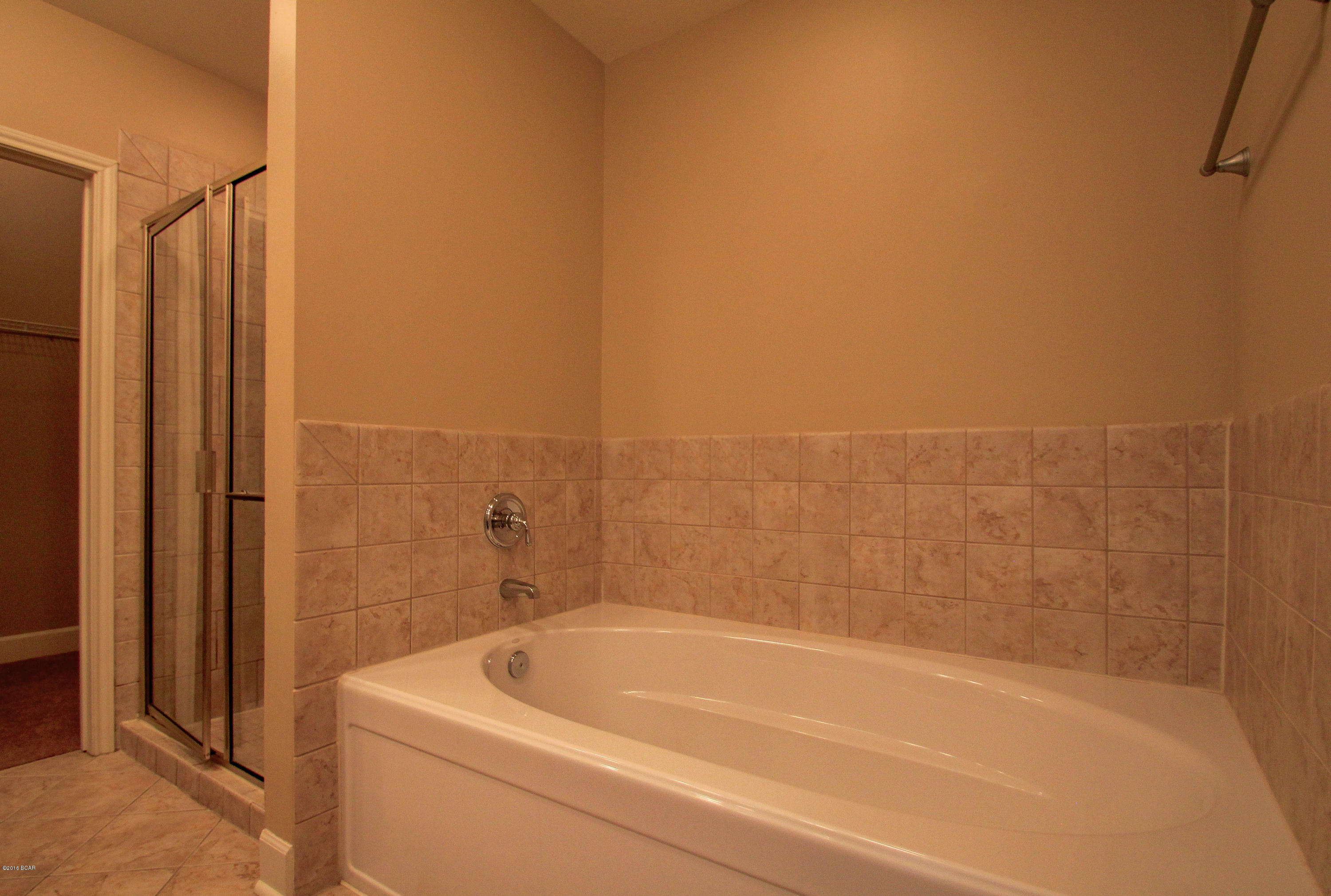 Island Reserve - Residential Lease