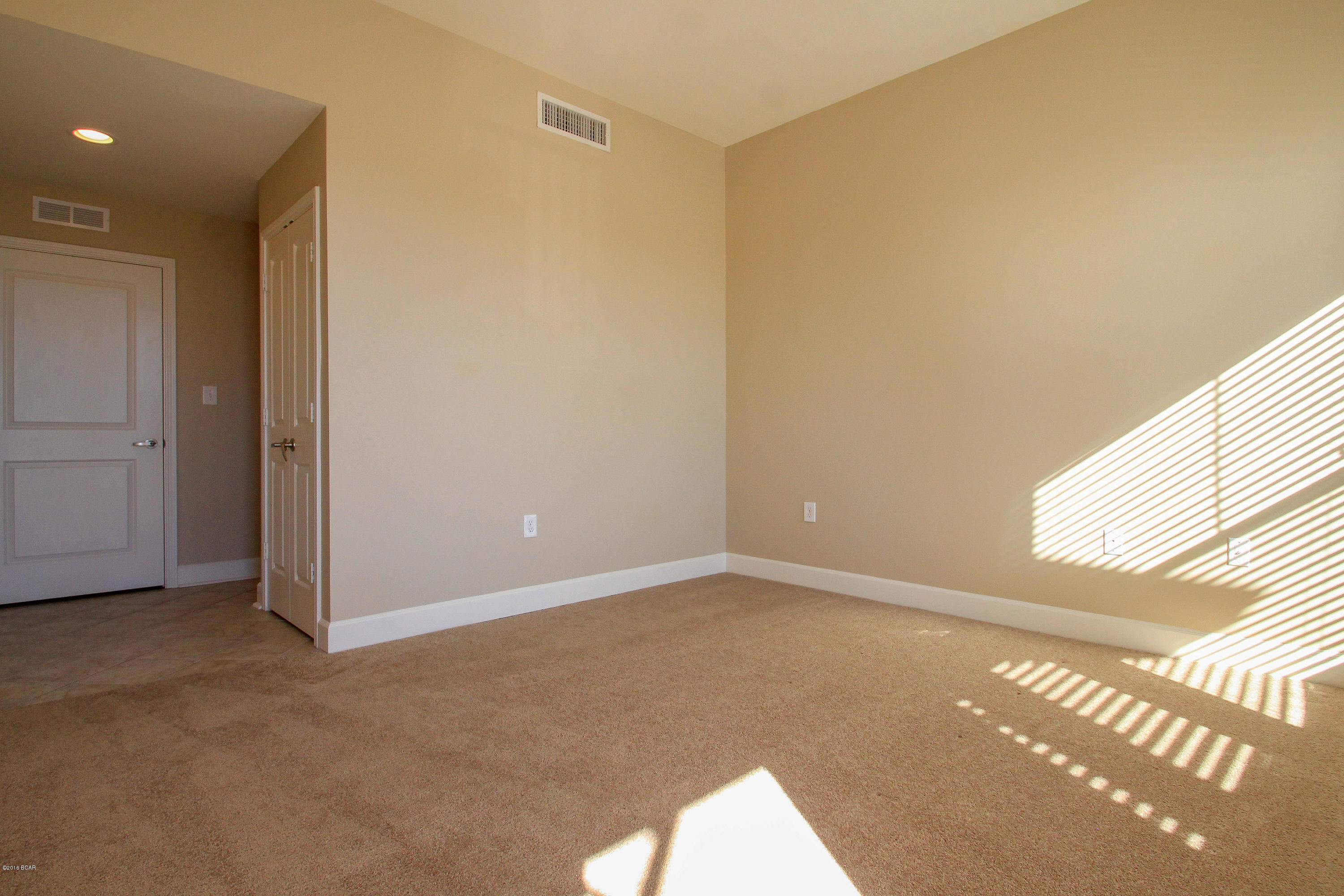 Island Reserve - Residential Lease