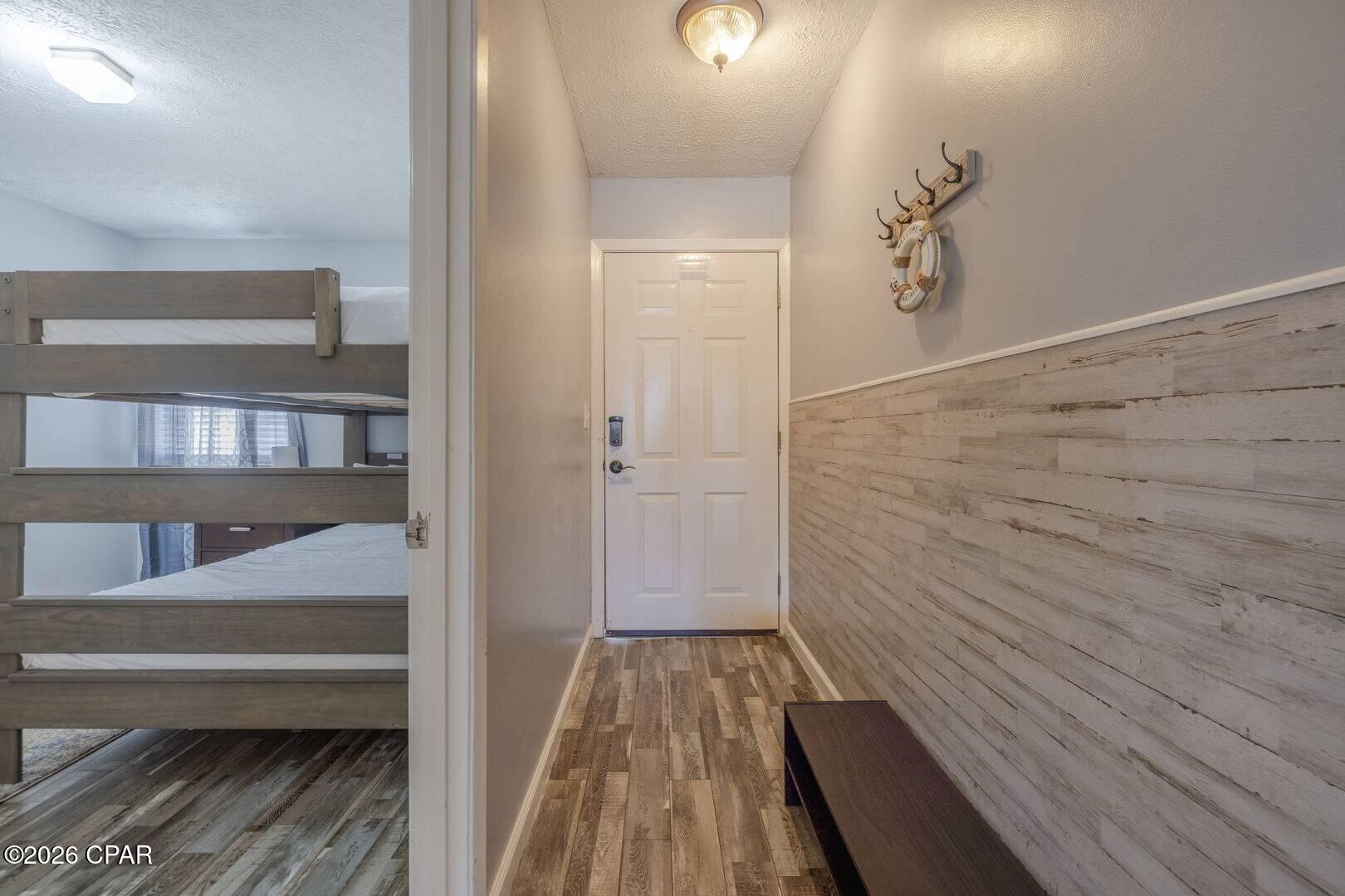 Lullwater Beach - Residential