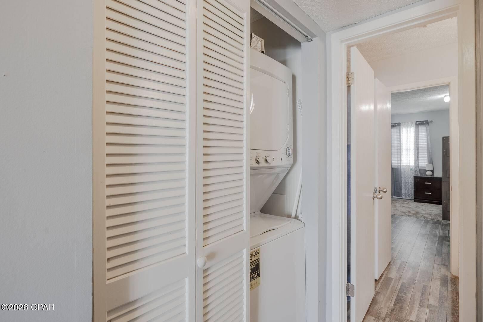 Lullwater Beach - Residential