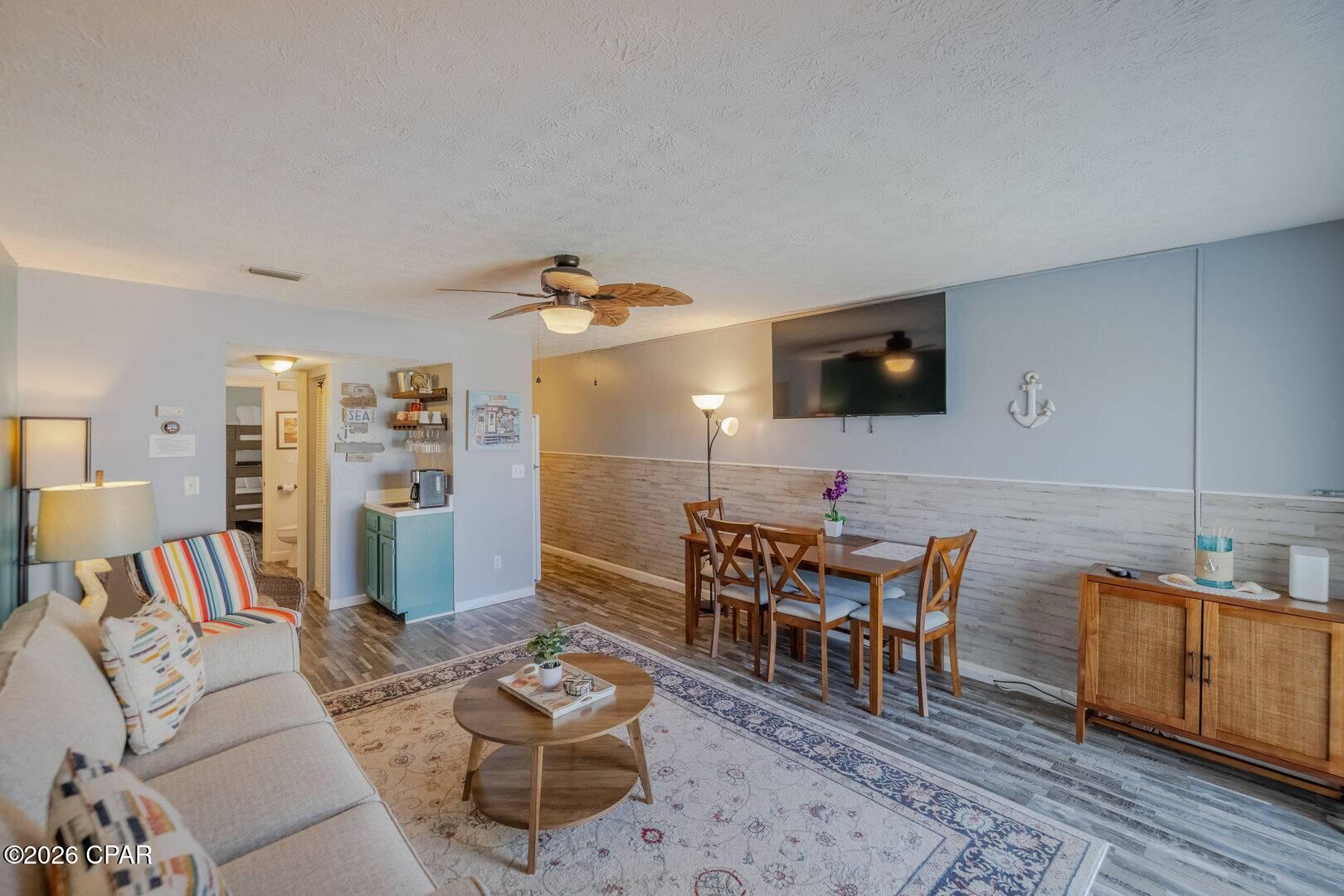 Lullwater Beach - Residential