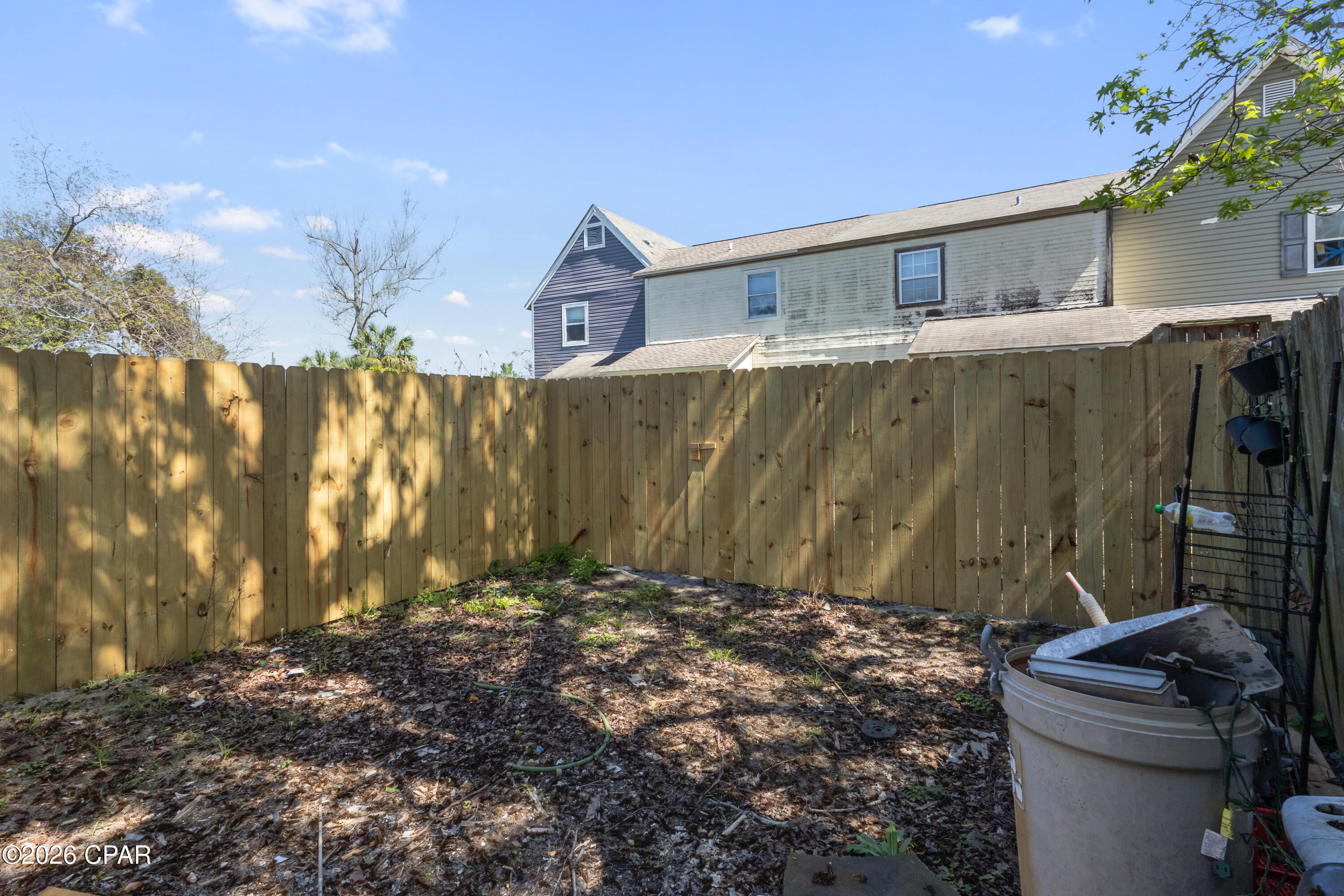 [No Recorded Subdiv] - Residential