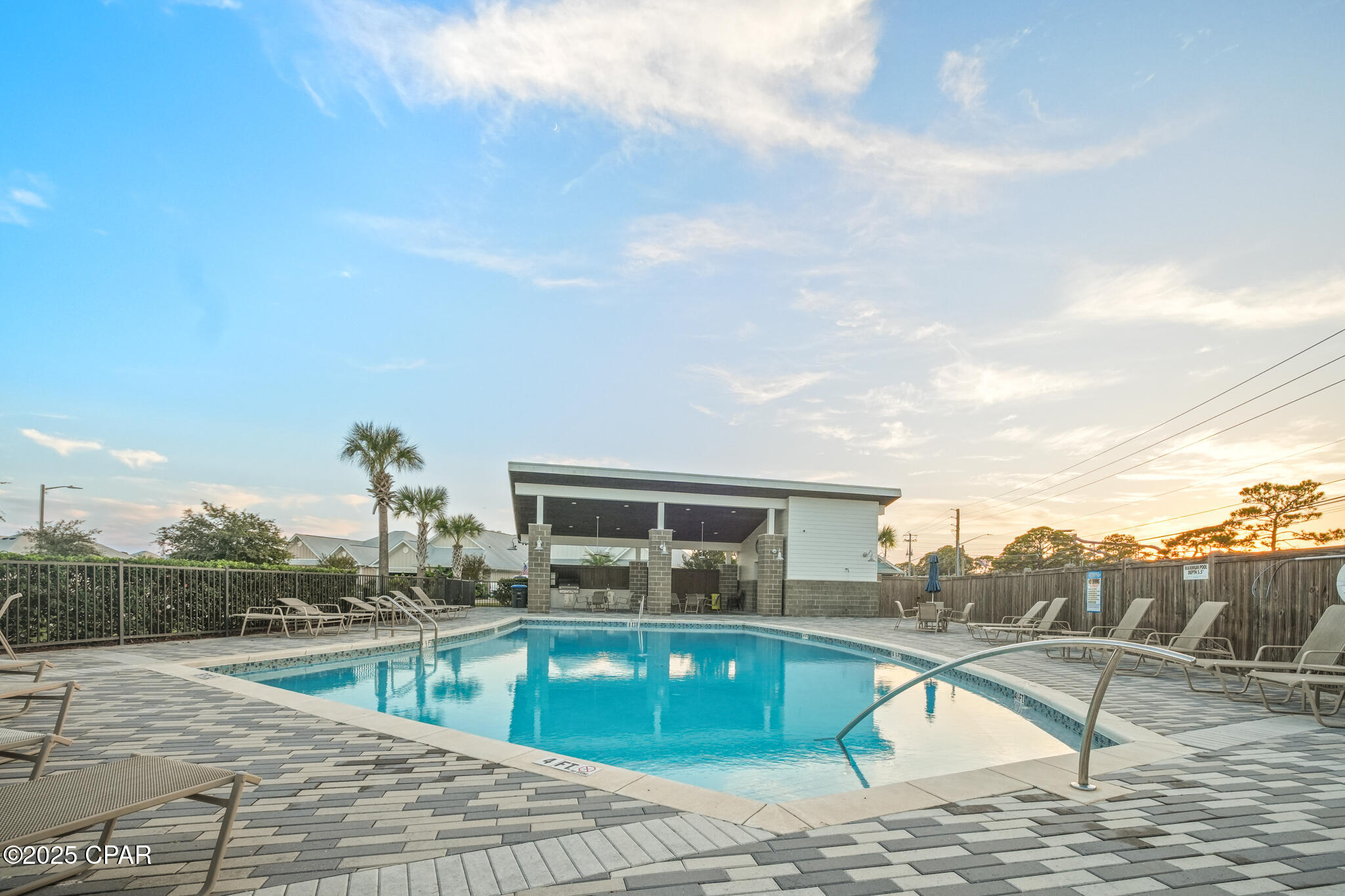 Moonraker - Residential