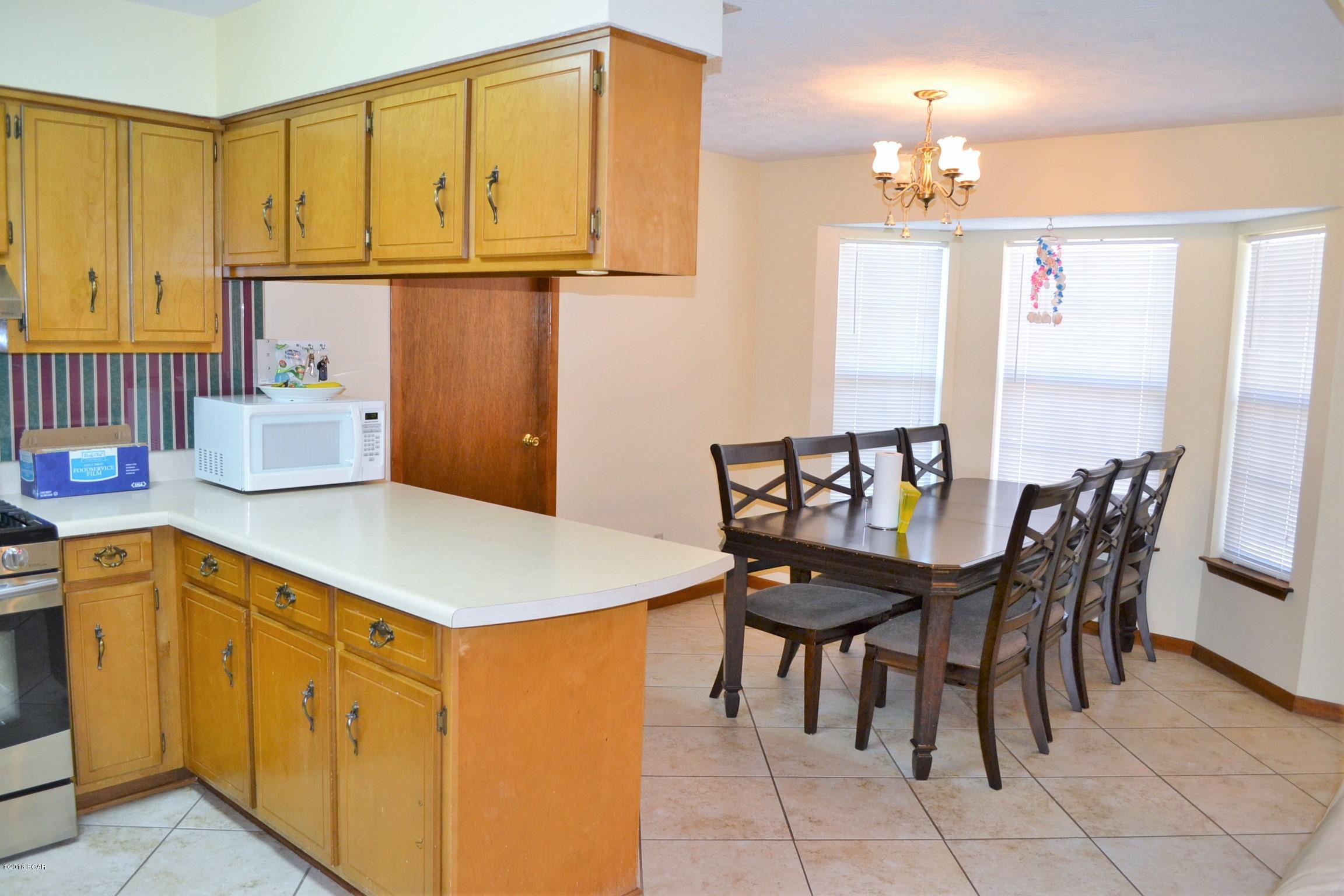 Towne & Country Lake Estates - Residential