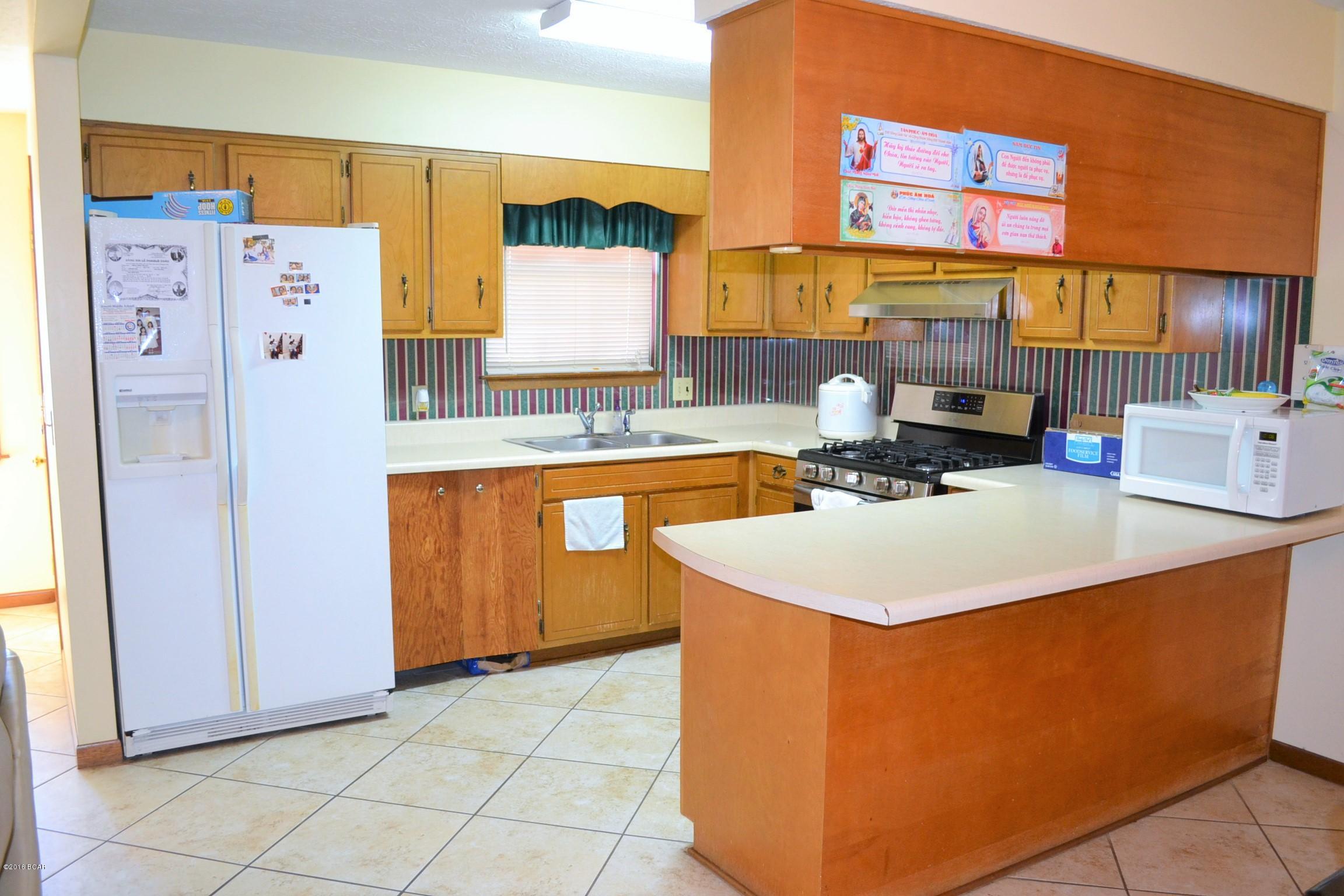 Towne & Country Lake Estates - Residential