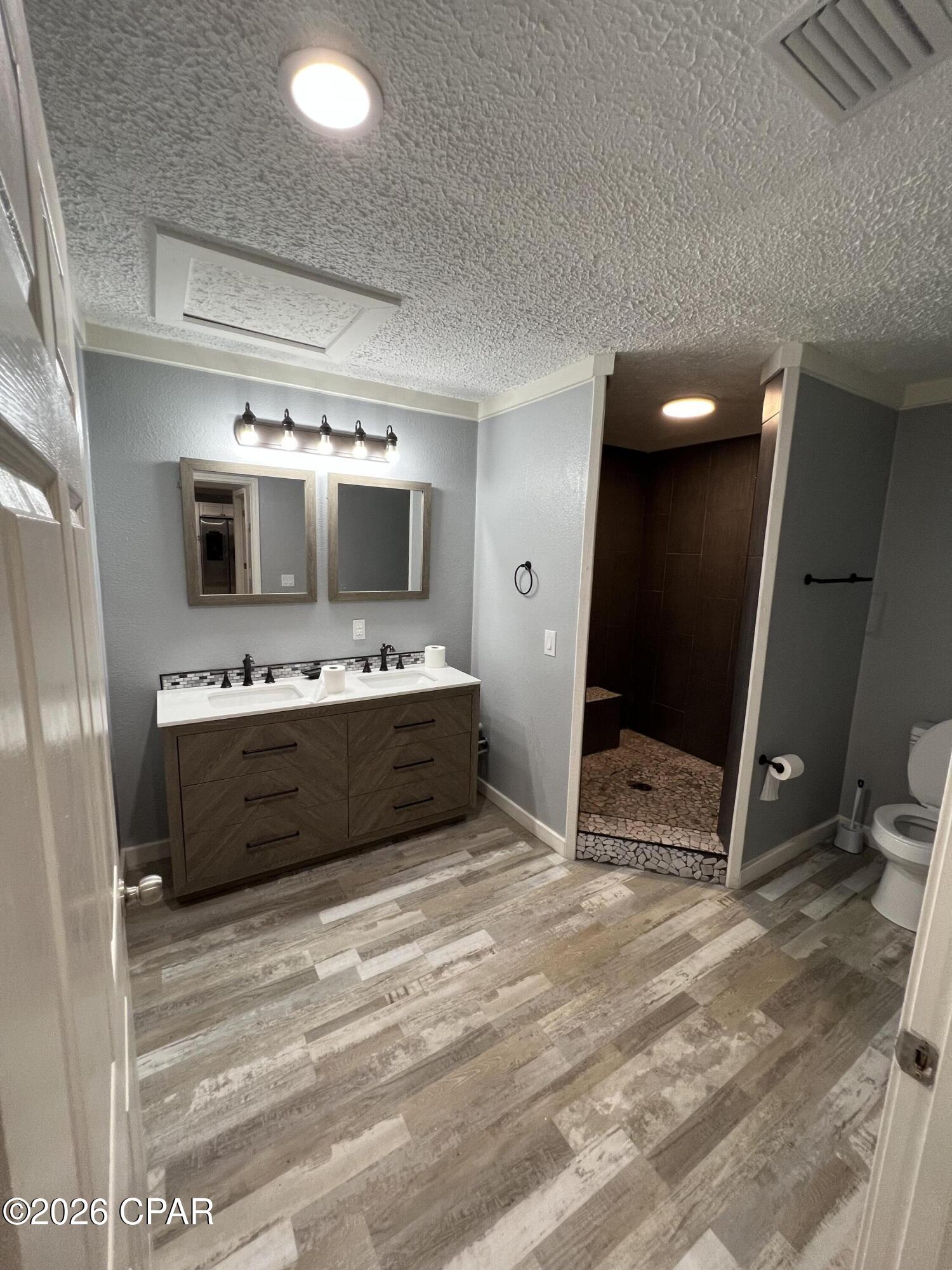 [No Recorded Subdiv] - Commercial Sale