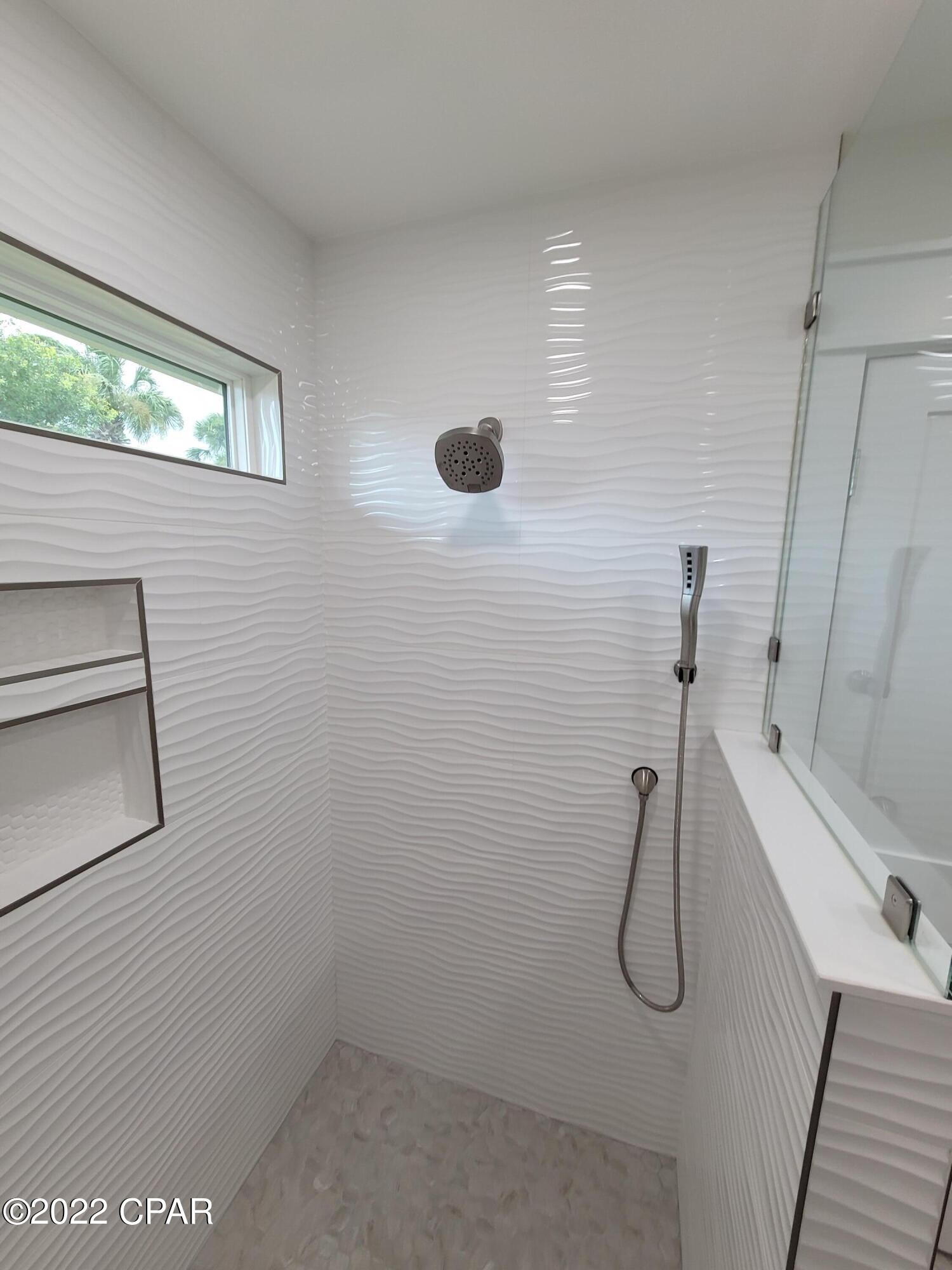 The Glades - Residential Lease