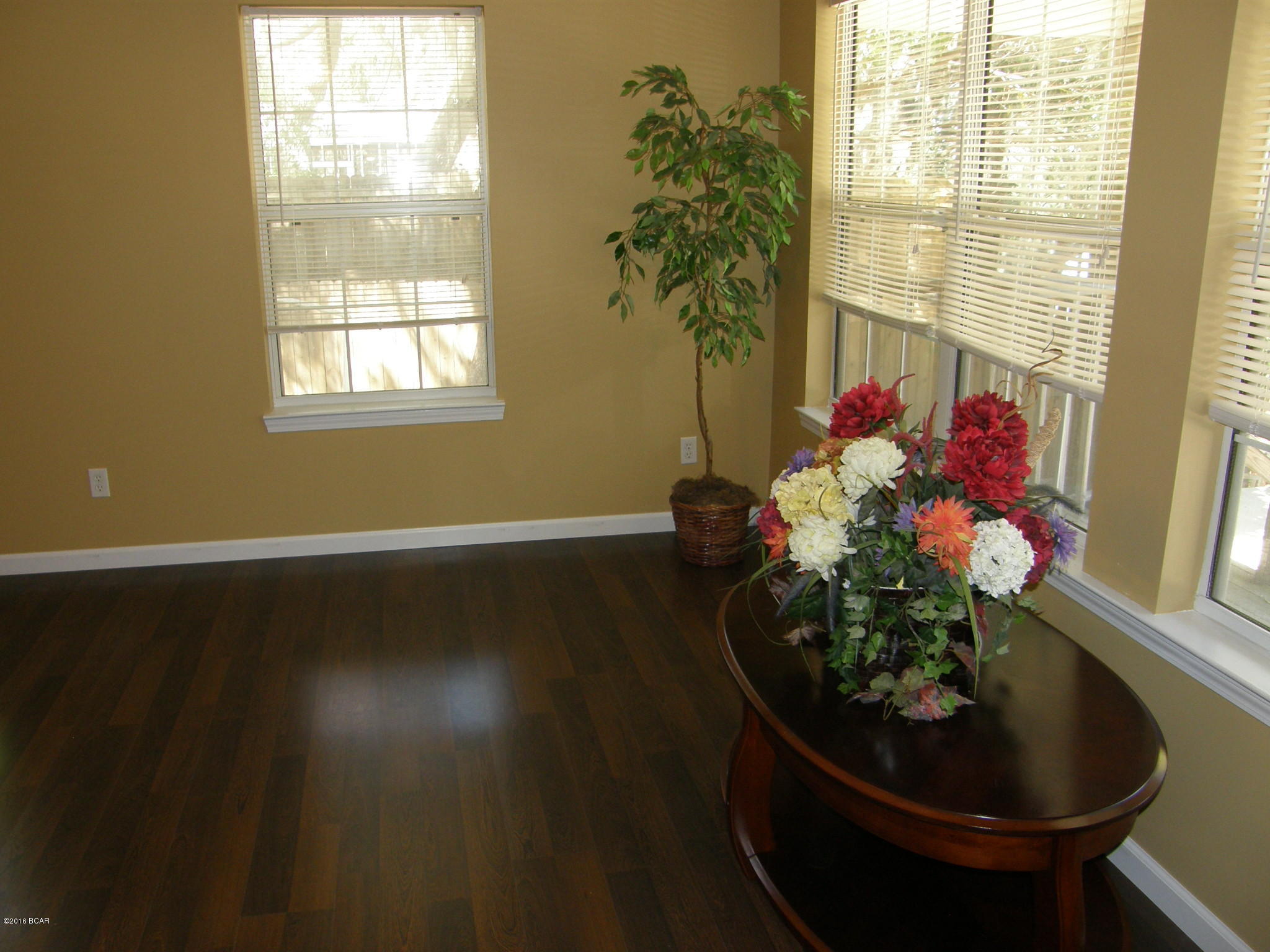 Cove Terrace 2nd Add - Residential