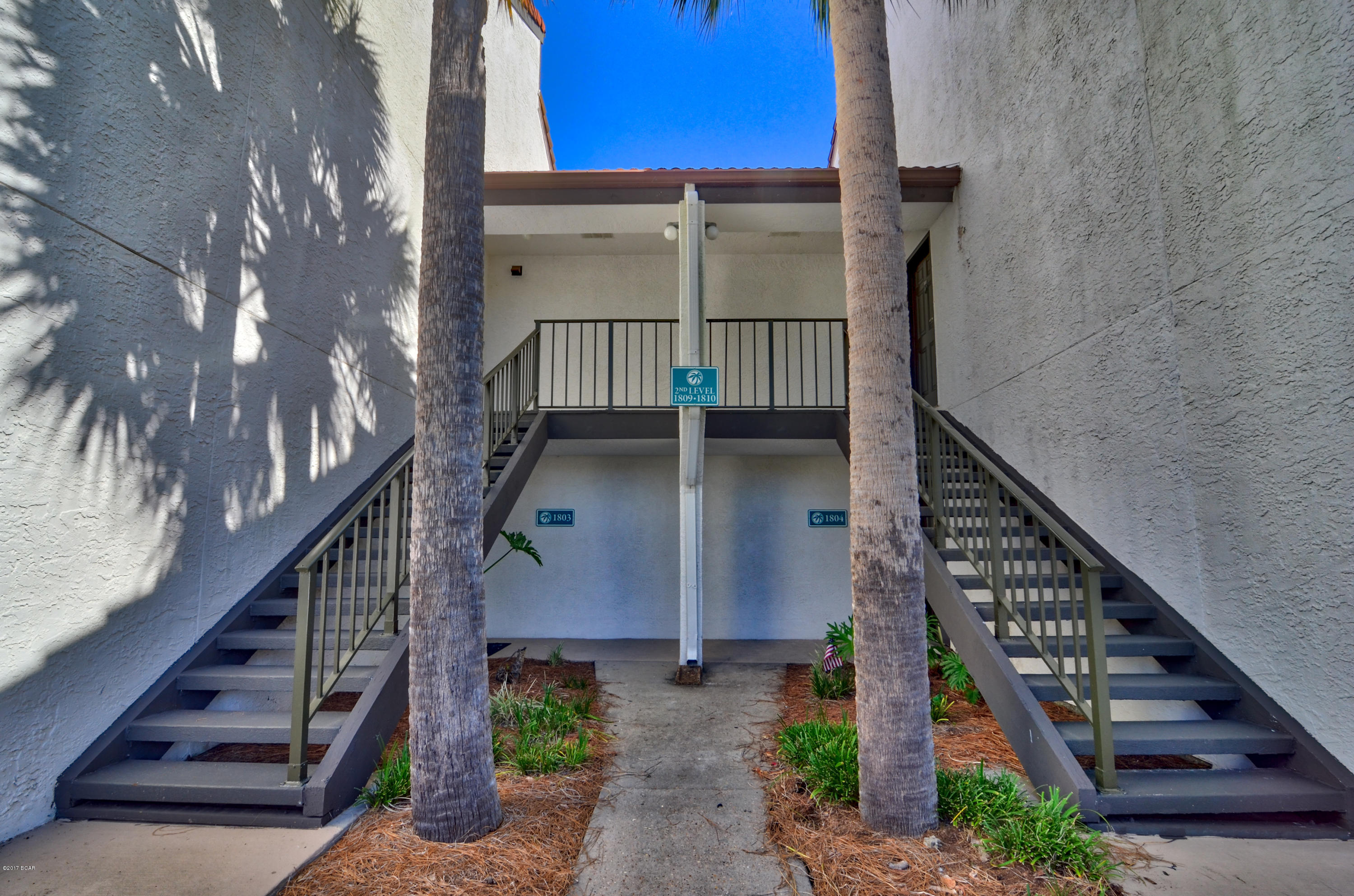 Edgewater Golf Villas V-A - Residential