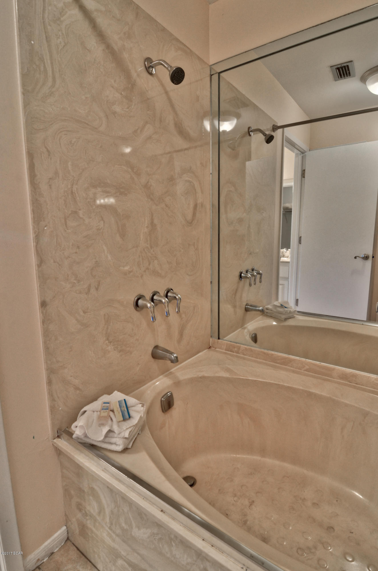 Edgewater Golf Villas V-A - Residential