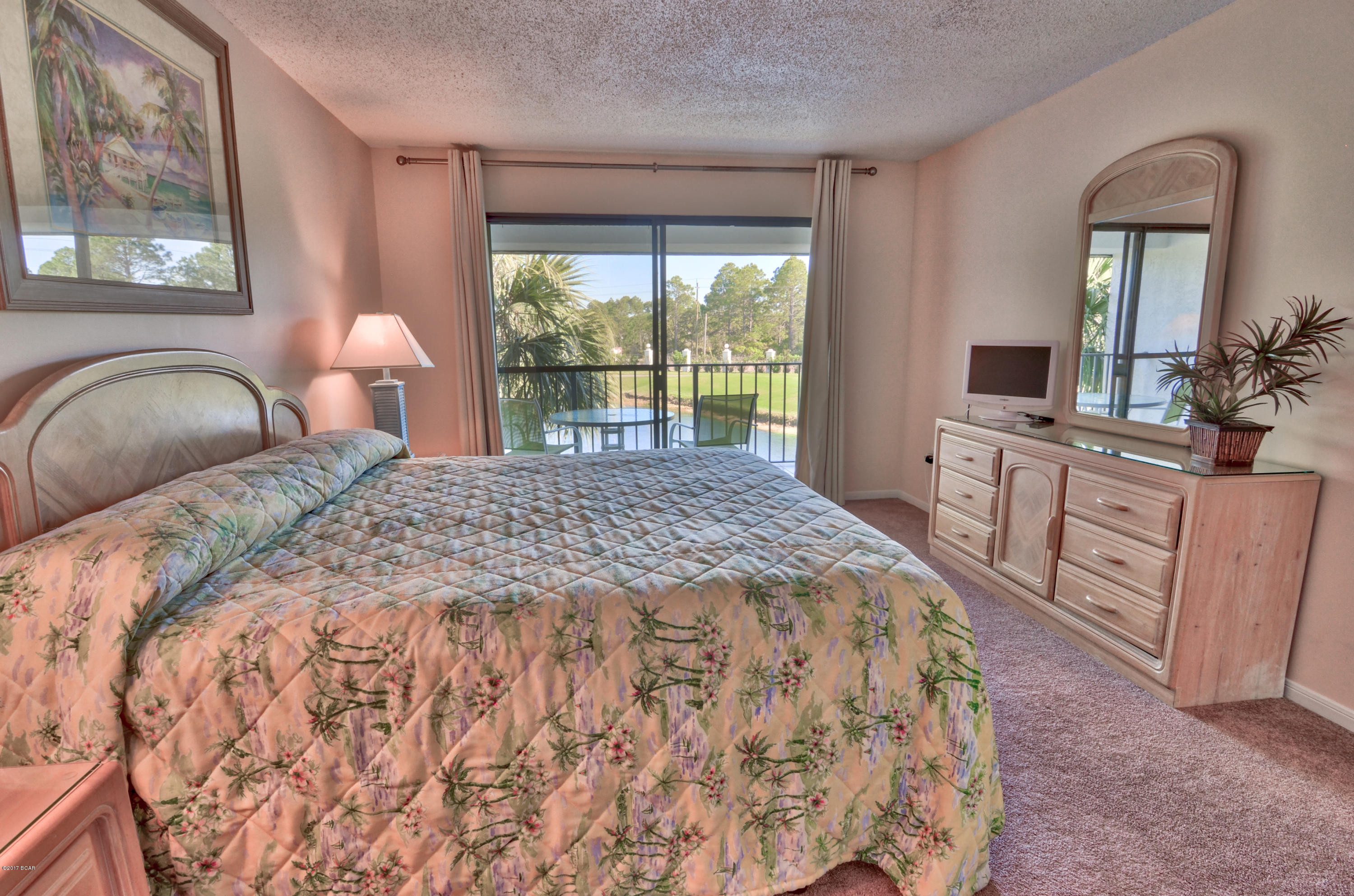 Edgewater Golf Villas V-A - Residential