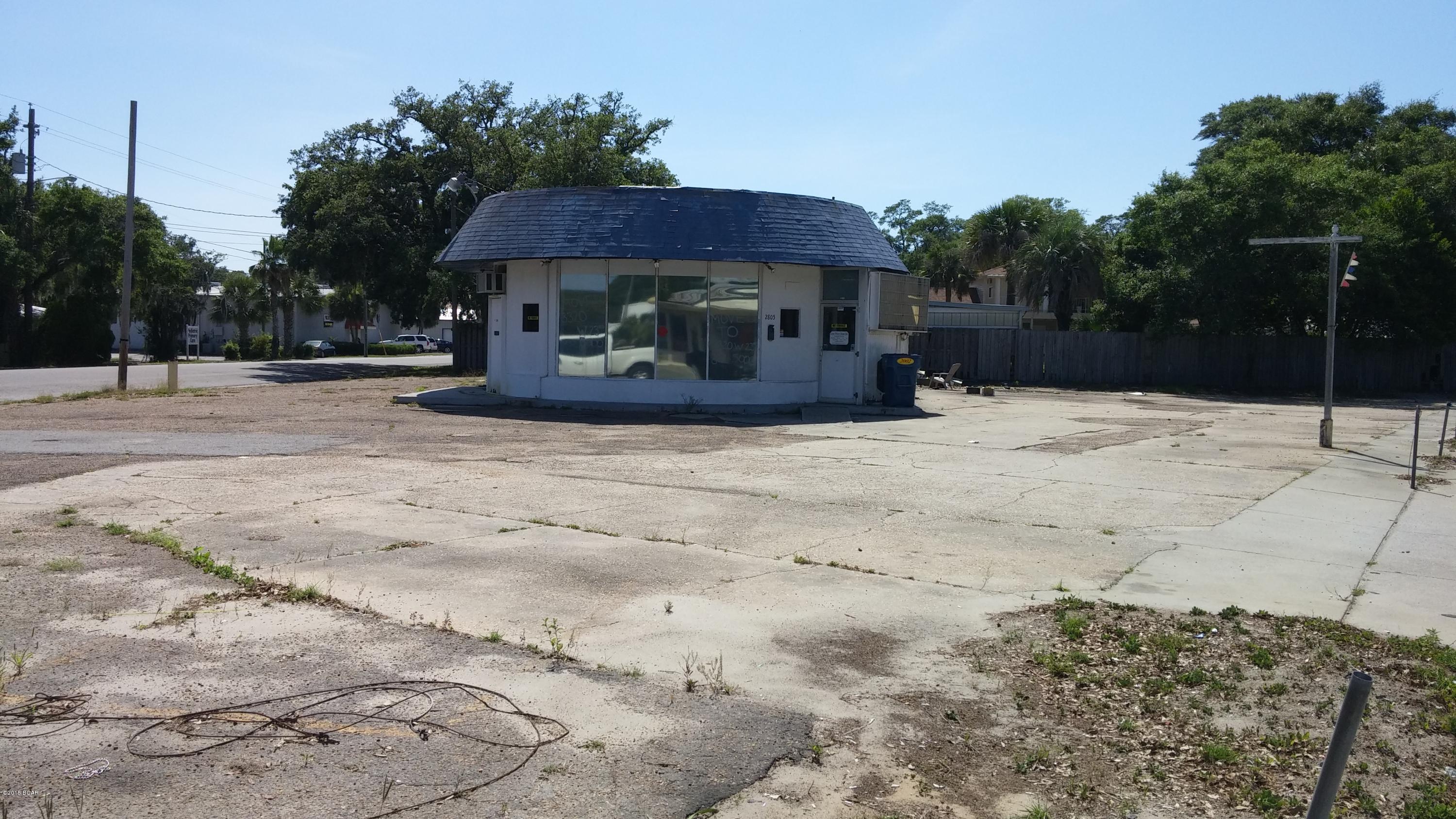 No Named Subdivision - Commercial Lease