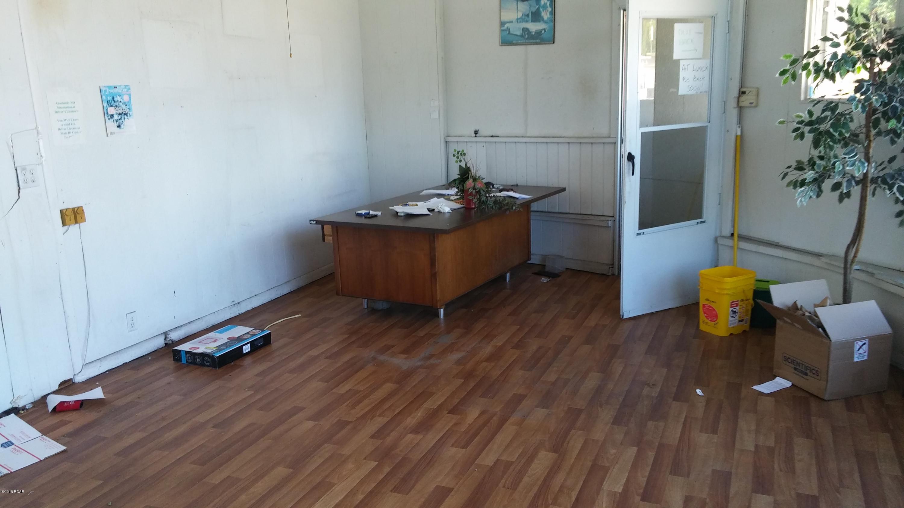 No Named Subdivision - Commercial Lease