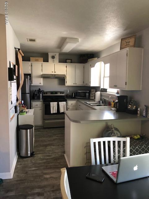 Pine Tree Place Unit 1 - Residential