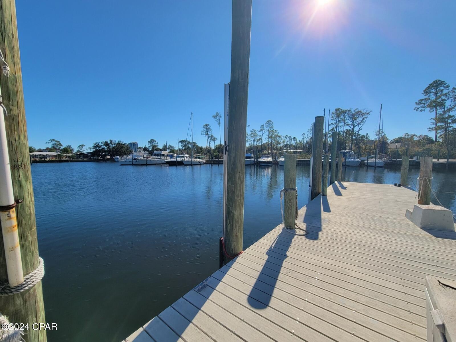 Dolphin Bay - Residential