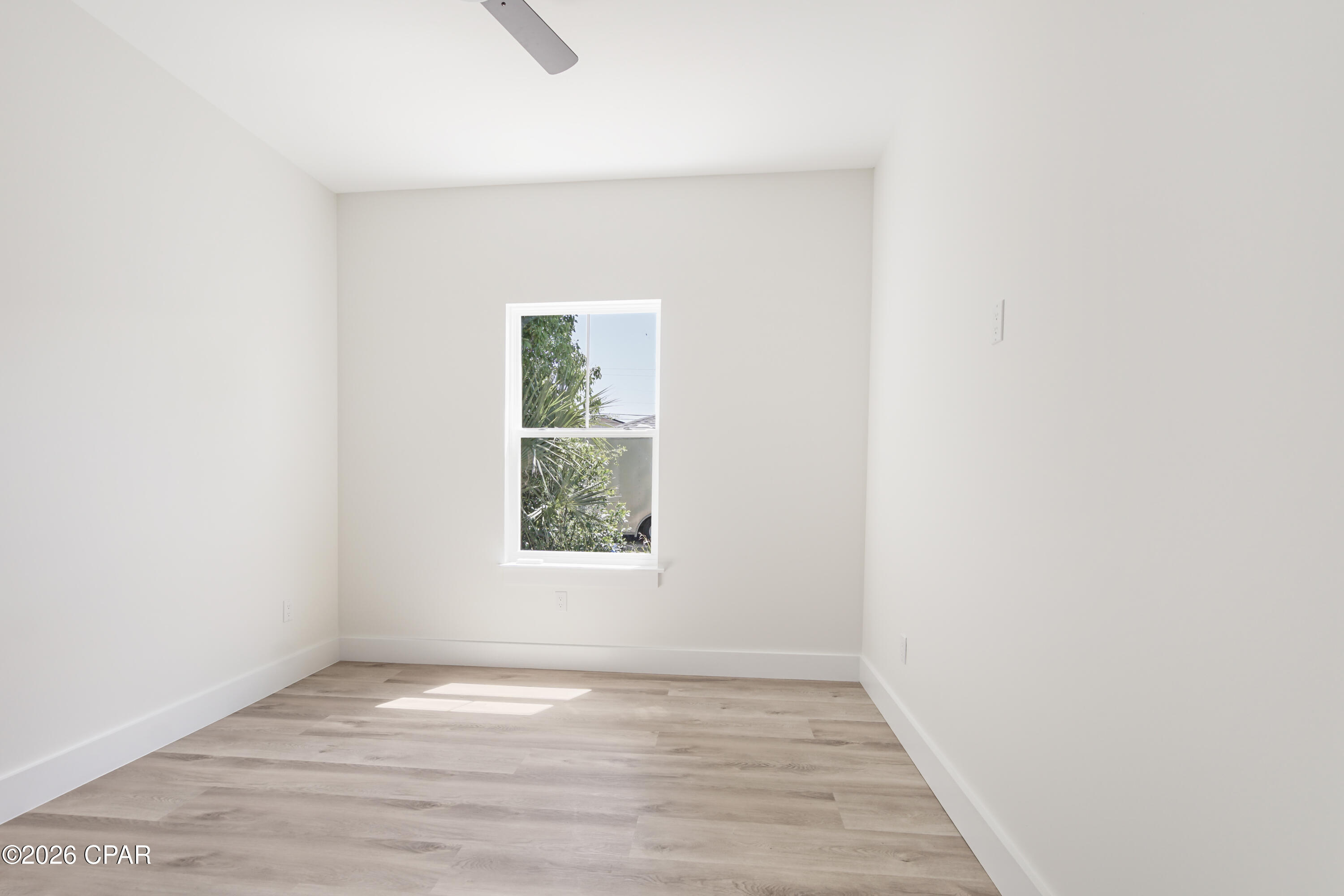 Pine Orchards Hgts 1st Add - Residential