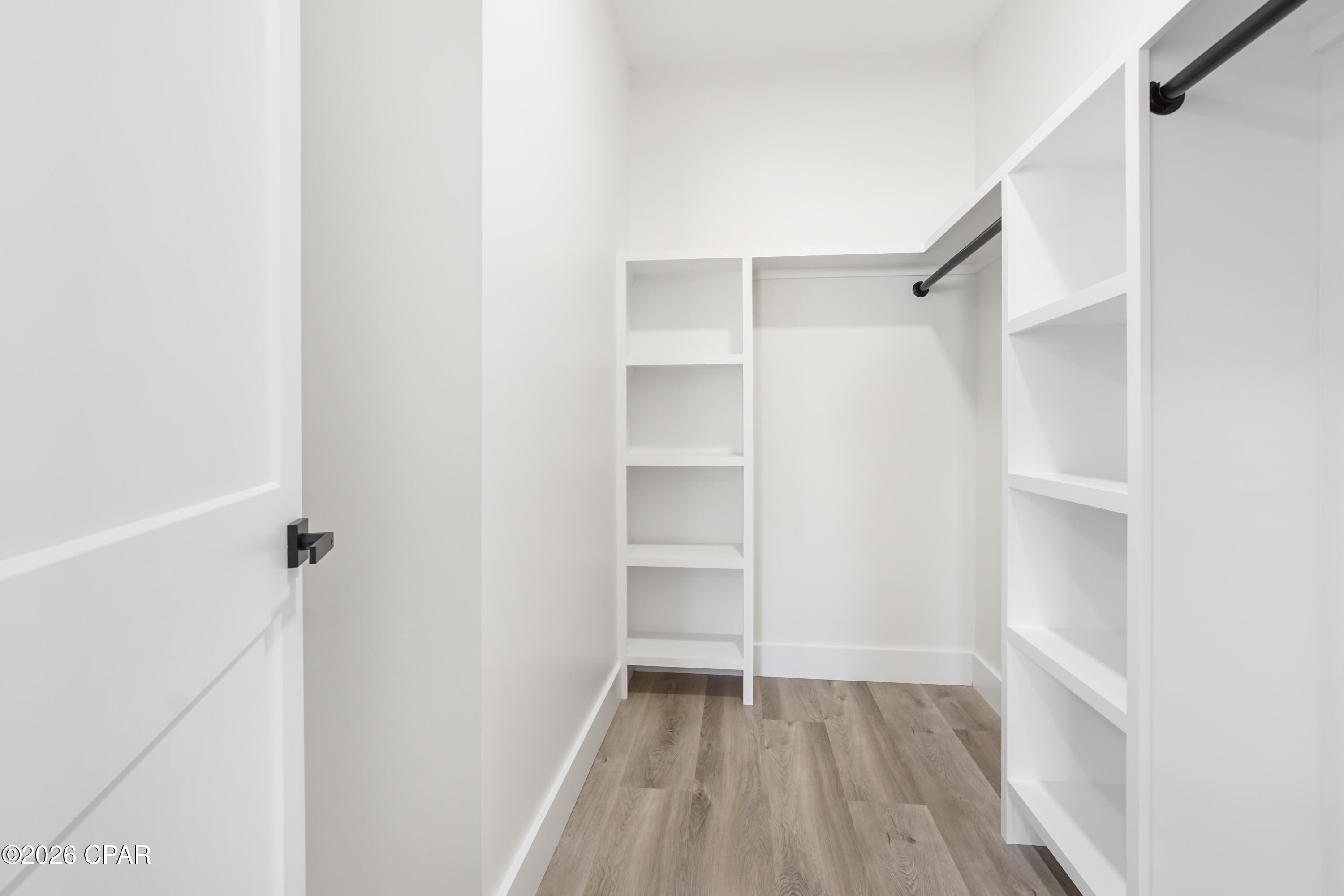 Pine Orchards Hgts 1st Add - Residential