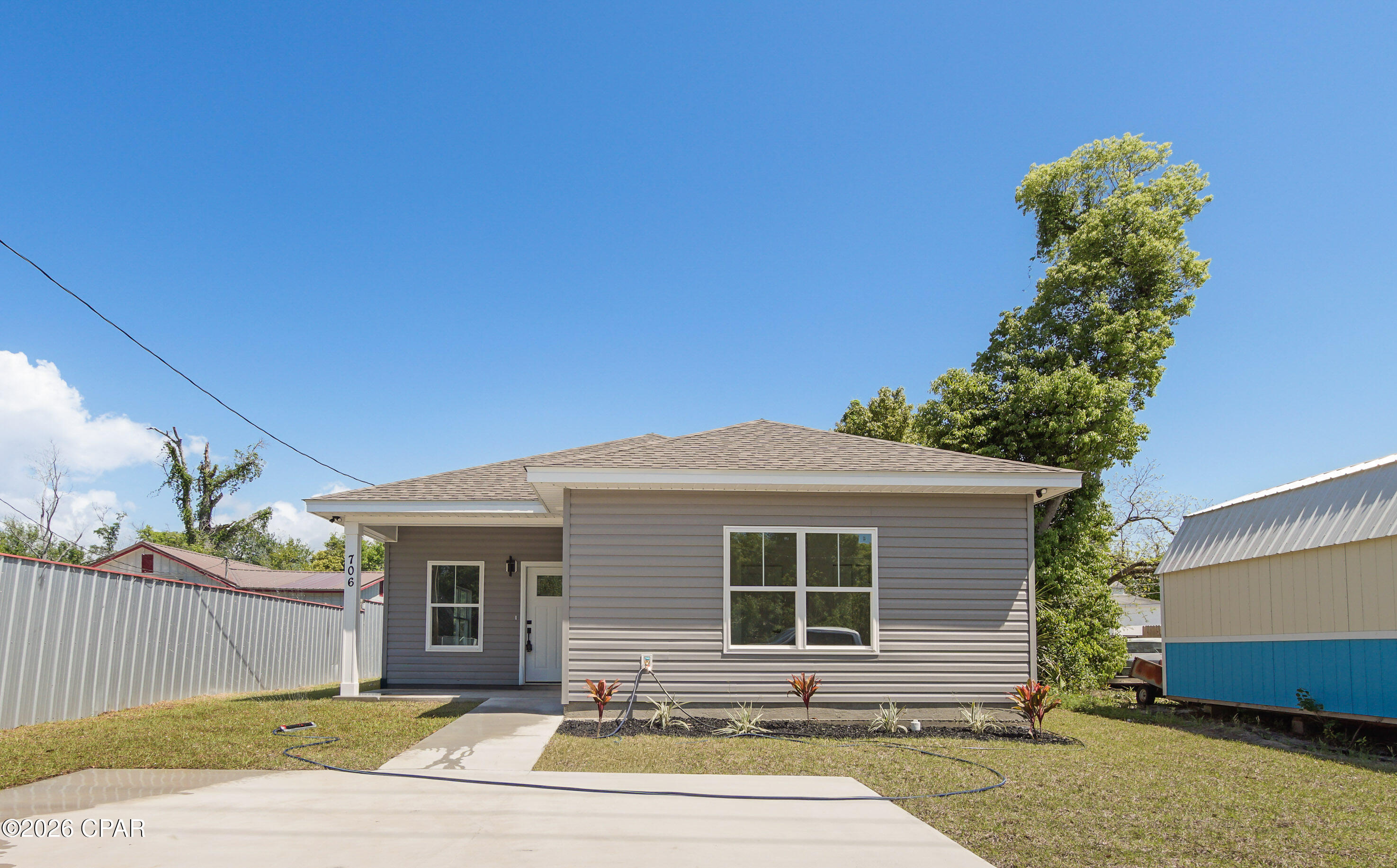 Pine Orchards Hgts 1st Add - Residential