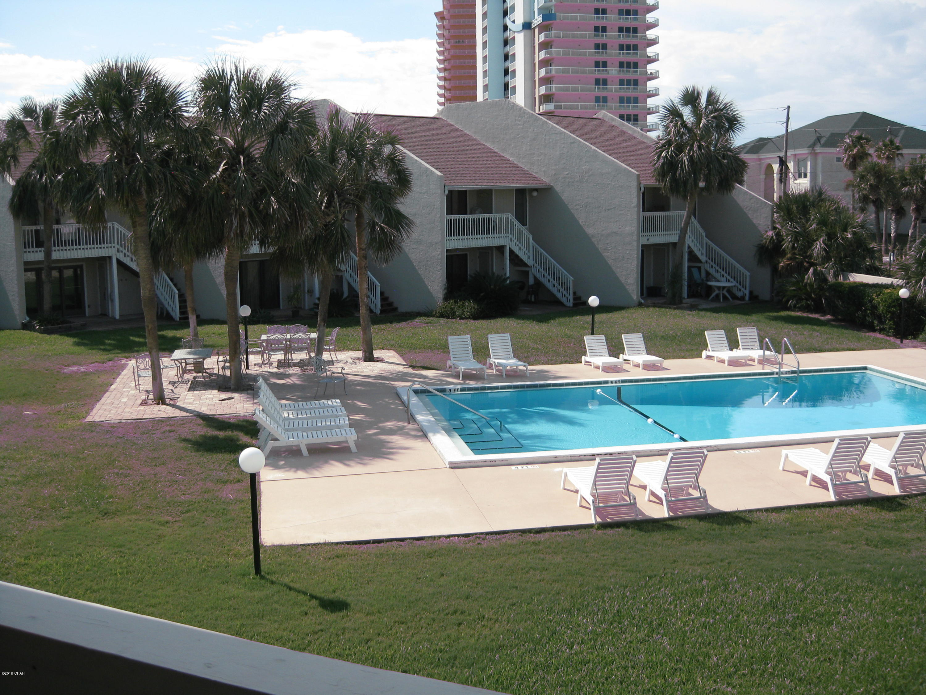 Windsong Condo Phase 1 - Residential