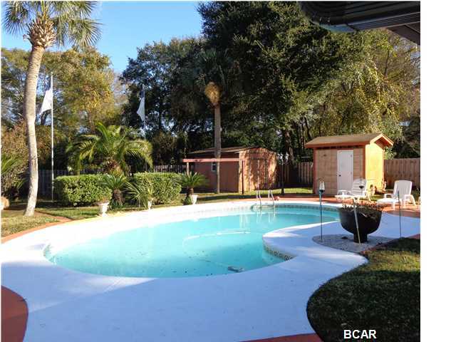 Candlewick Acres - Residential