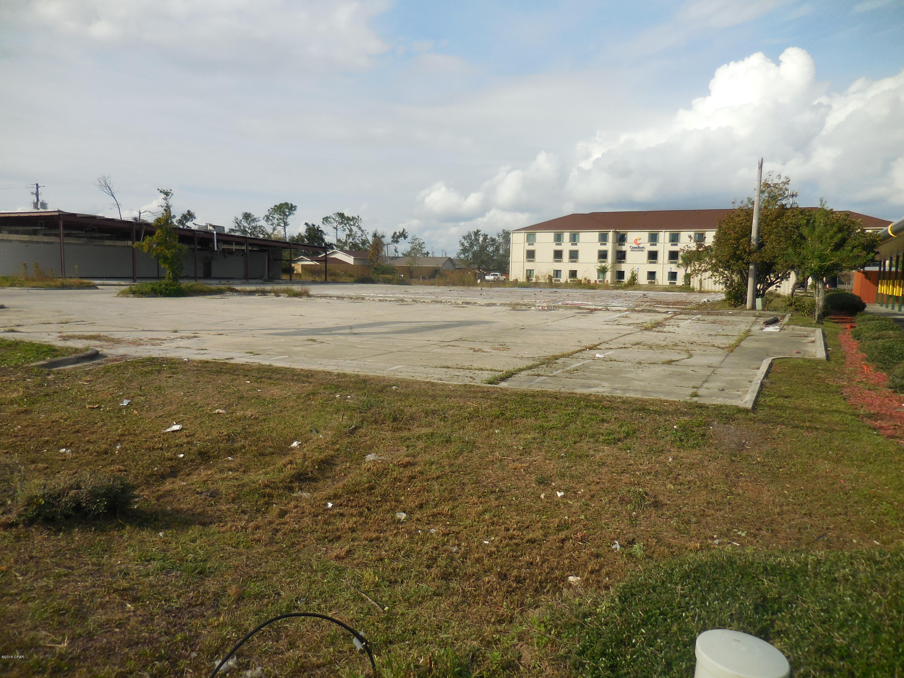 St Andrews Bay Dev Cmp - Land