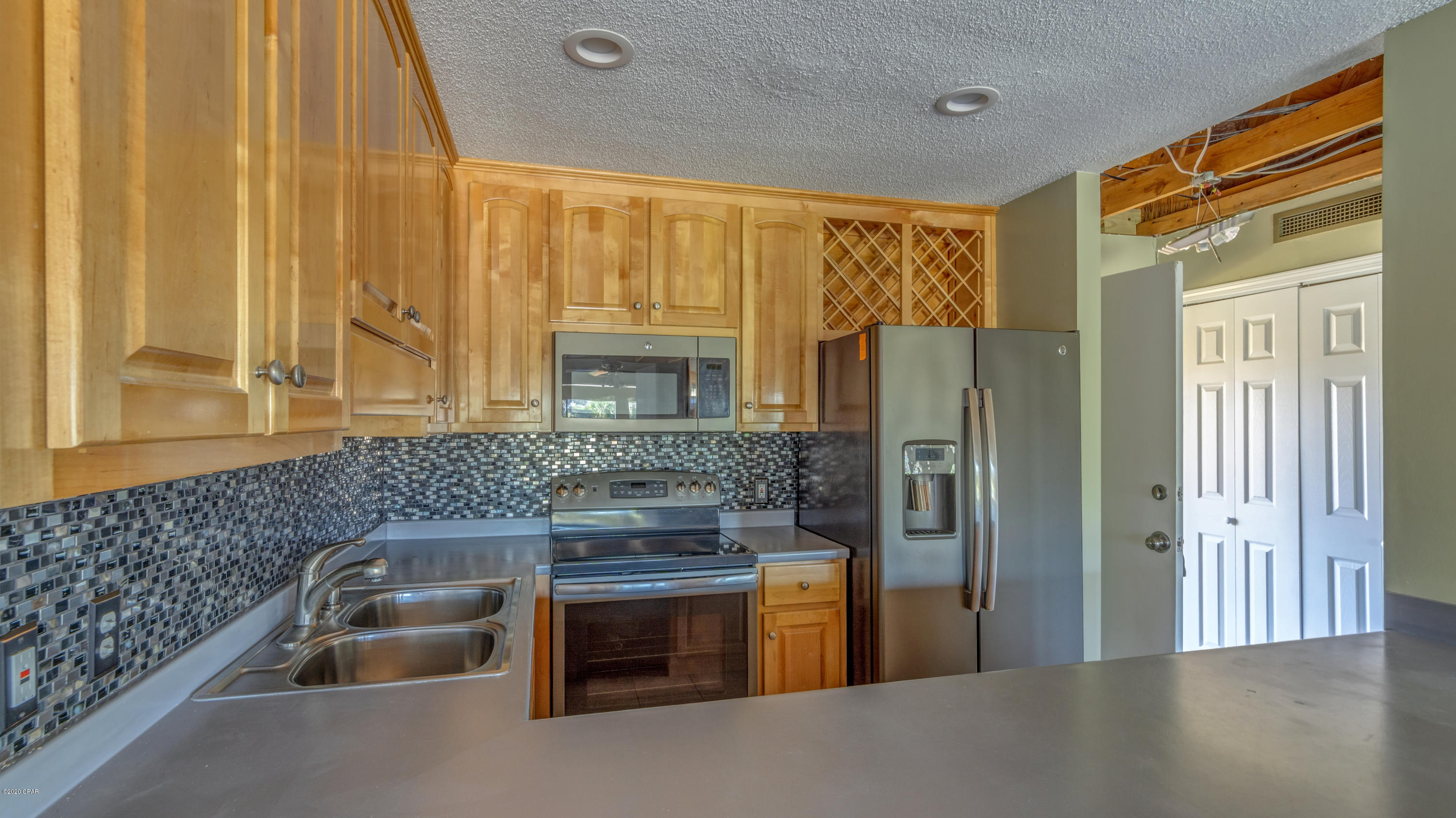 Bay Point Harbour Villas - Residential