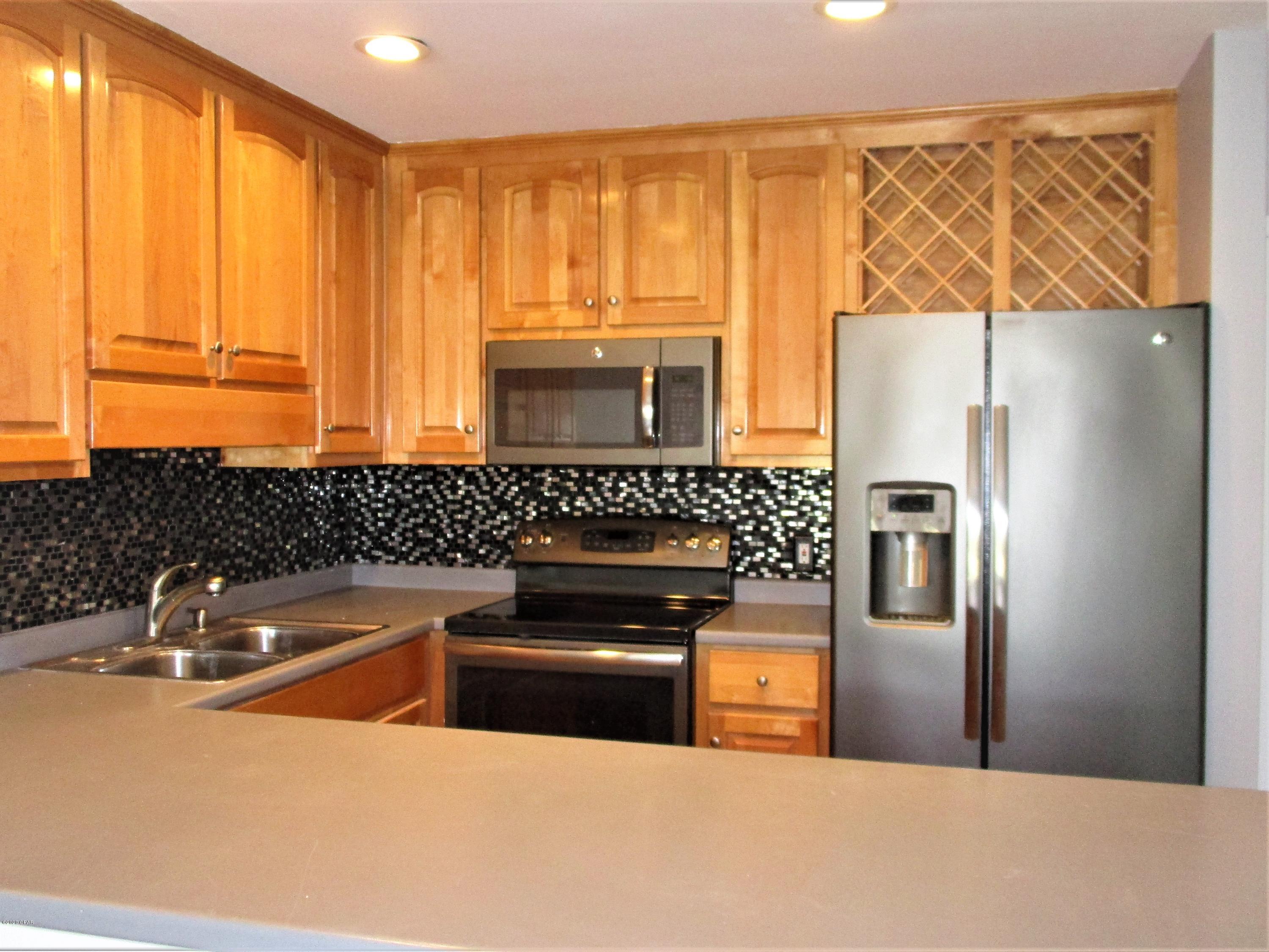 Bay Point Harbour Villas - Residential