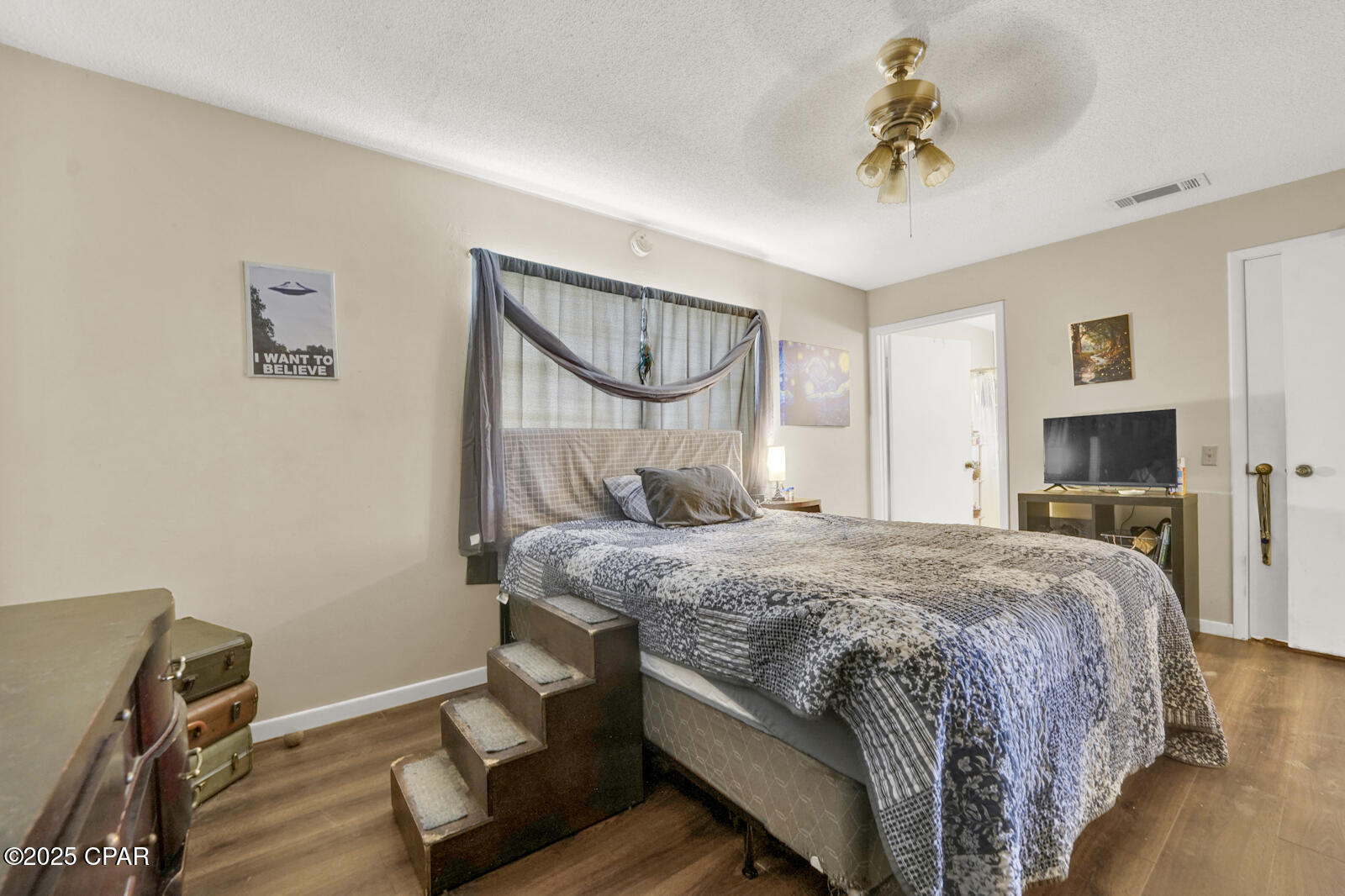 Sunny Hills Unit 4 - Residential