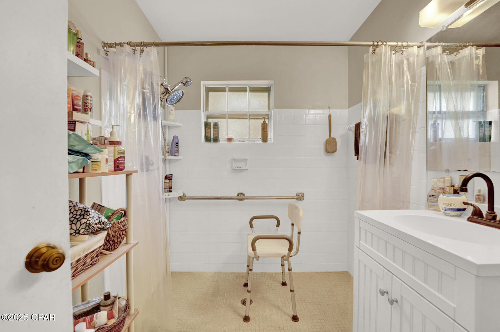 Sunny Hills Unit 4 - Residential