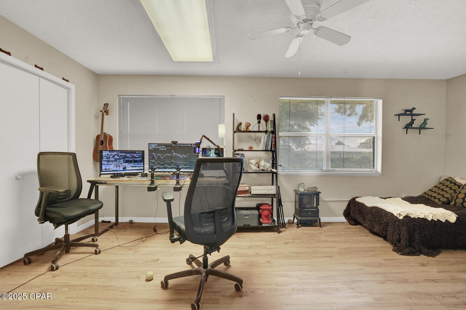 Sunny Hills Unit 4 - Residential