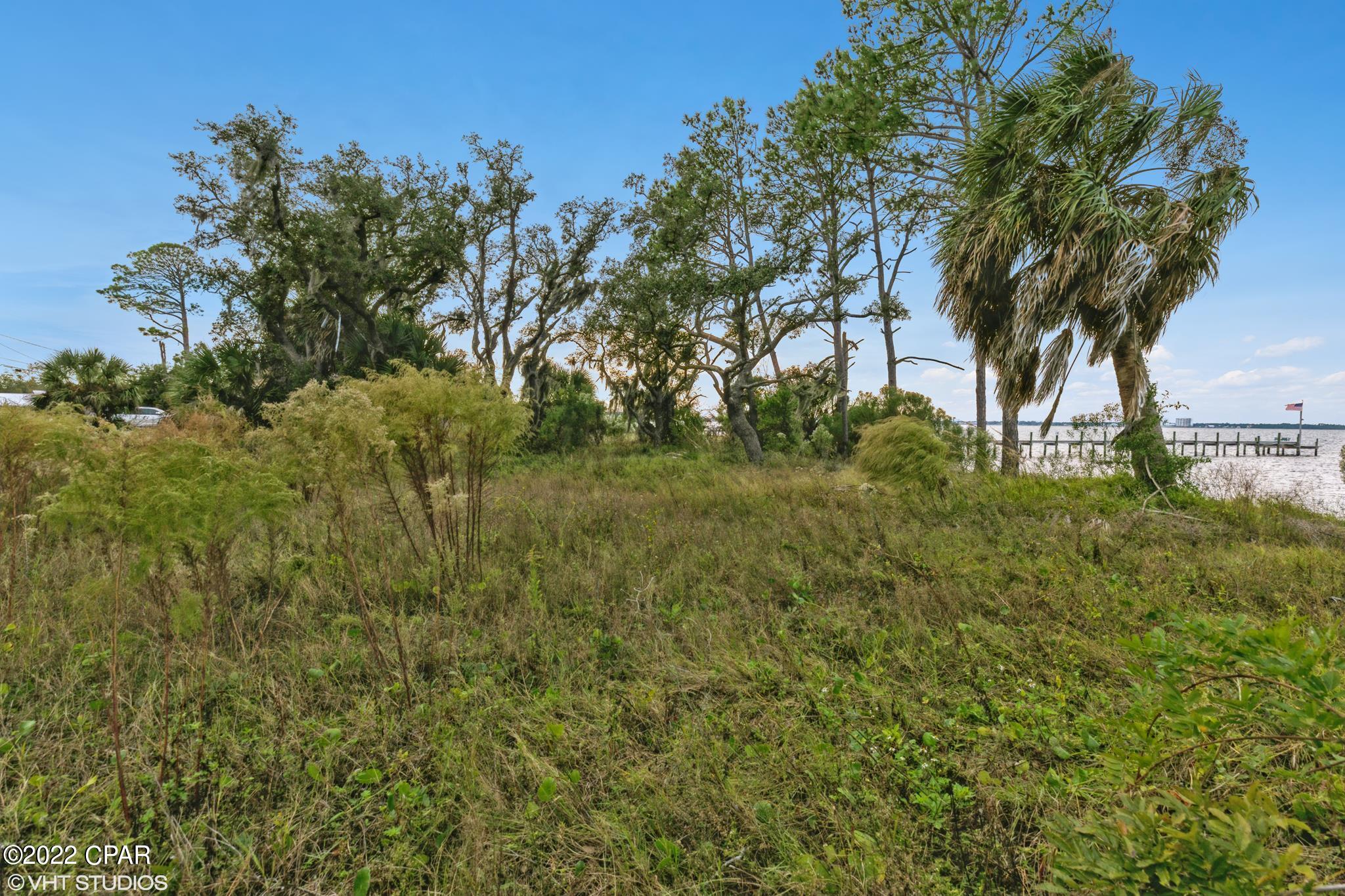 Bayview Heights - Land