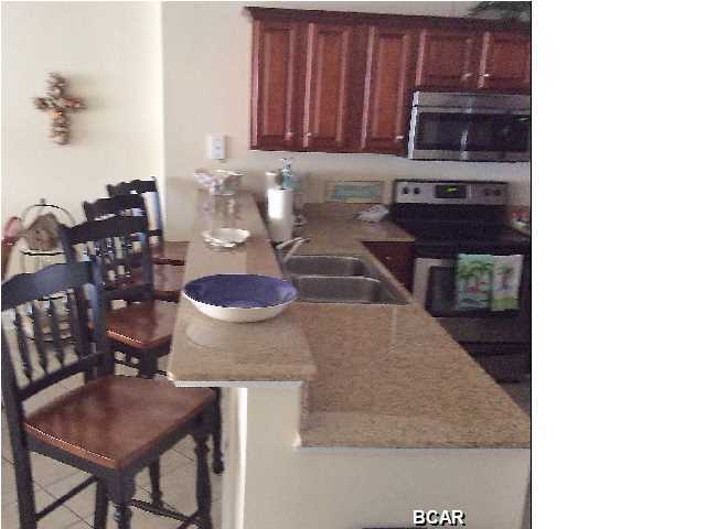 Tropic Winds - Residential